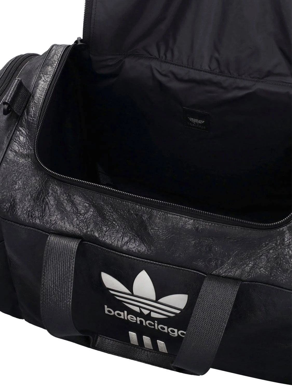 Adidas × Balenciaga o1s1rm0625 Size: OS / Gym Bag in Black/White Size ONE SIZE - 4 Thumbnail