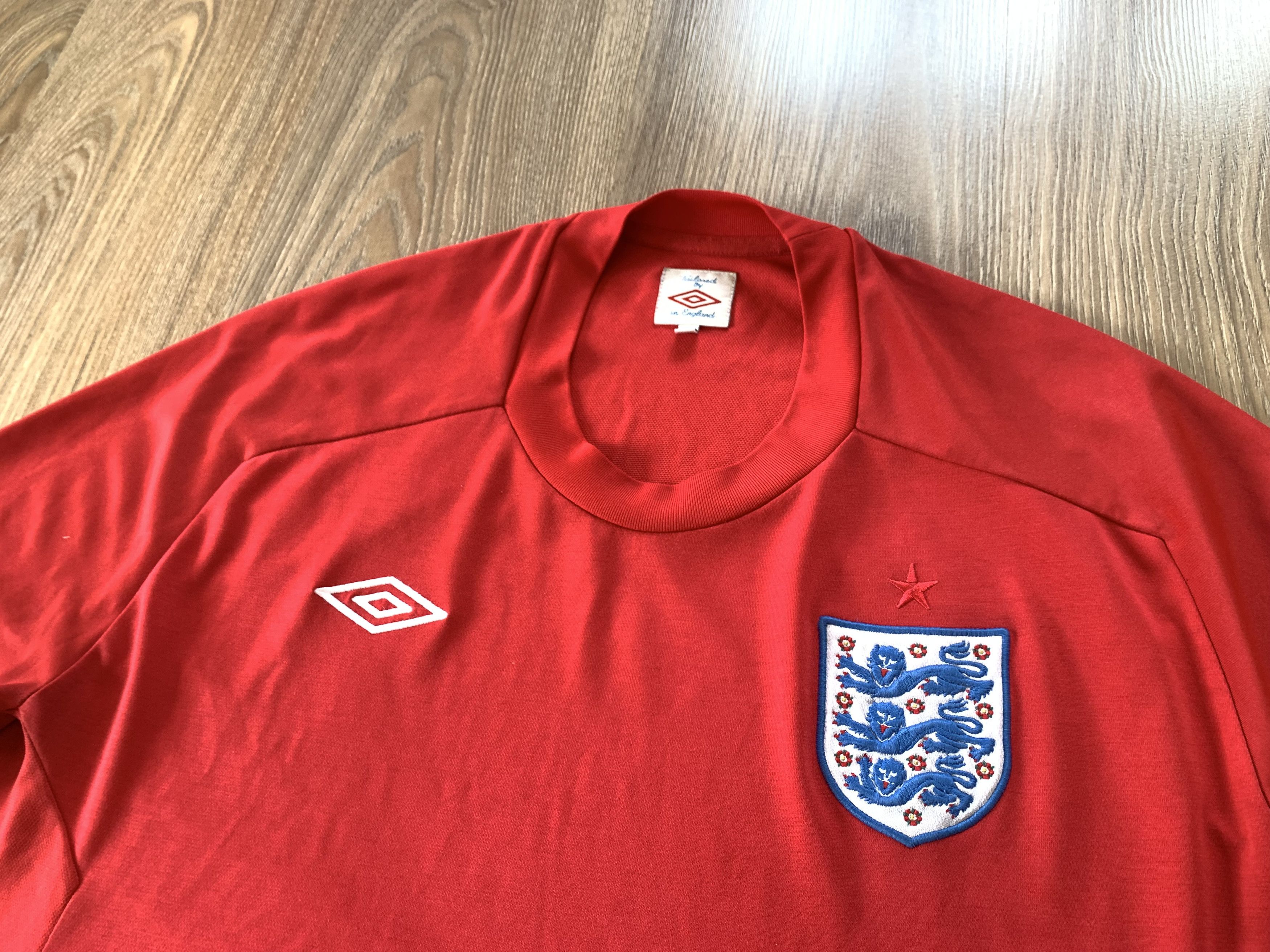 Umbro Umbro England Jersey Red Size US S / EU 44-46 / 1 - 4 Thumbnail