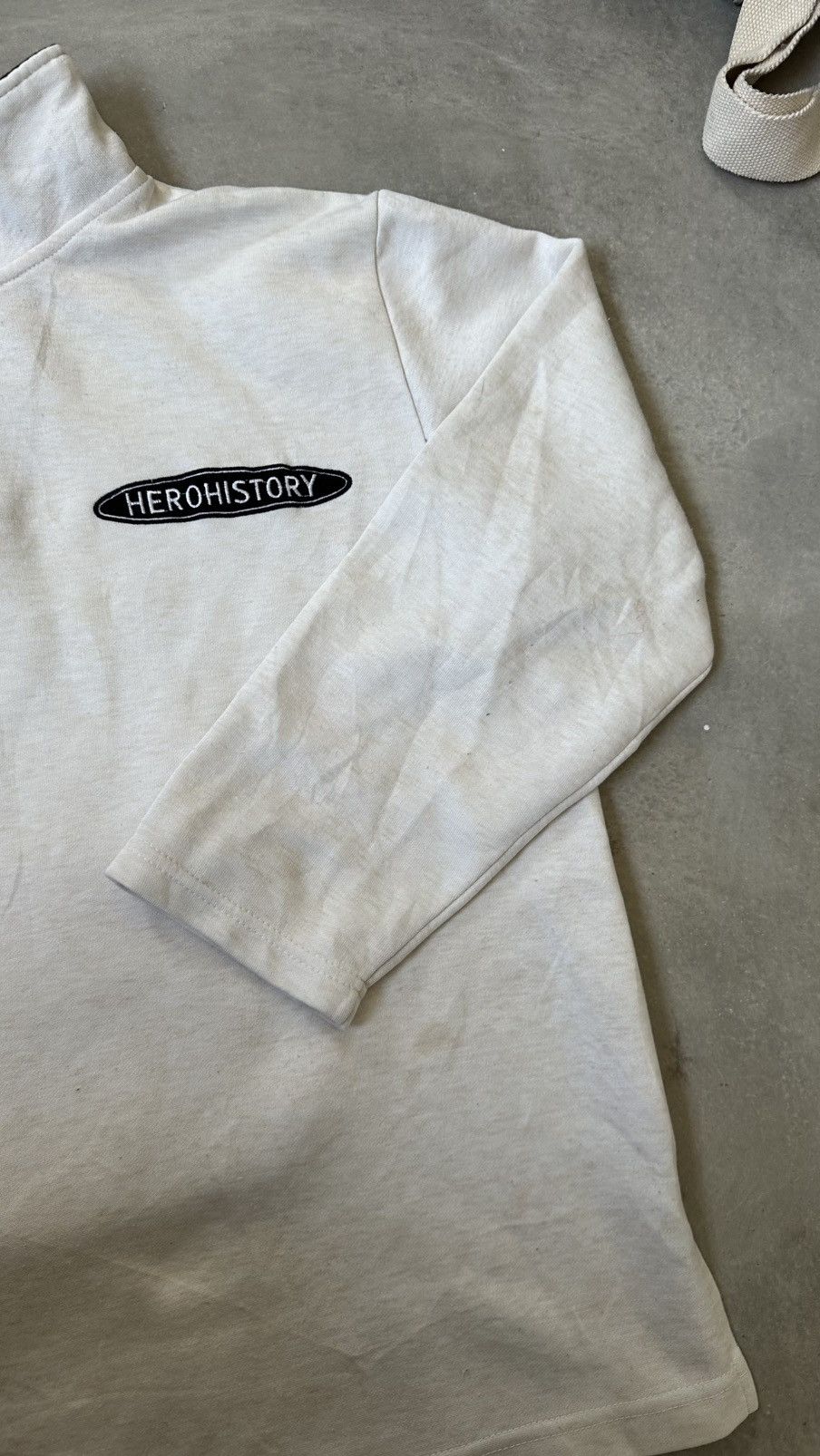 Japanese Brand VINTAGE BASHECINQ FEMME PARIS MIDZIPPER SEEATSHIRT Size US M / EU 48-50 / 2 - 5 Thumbnail
