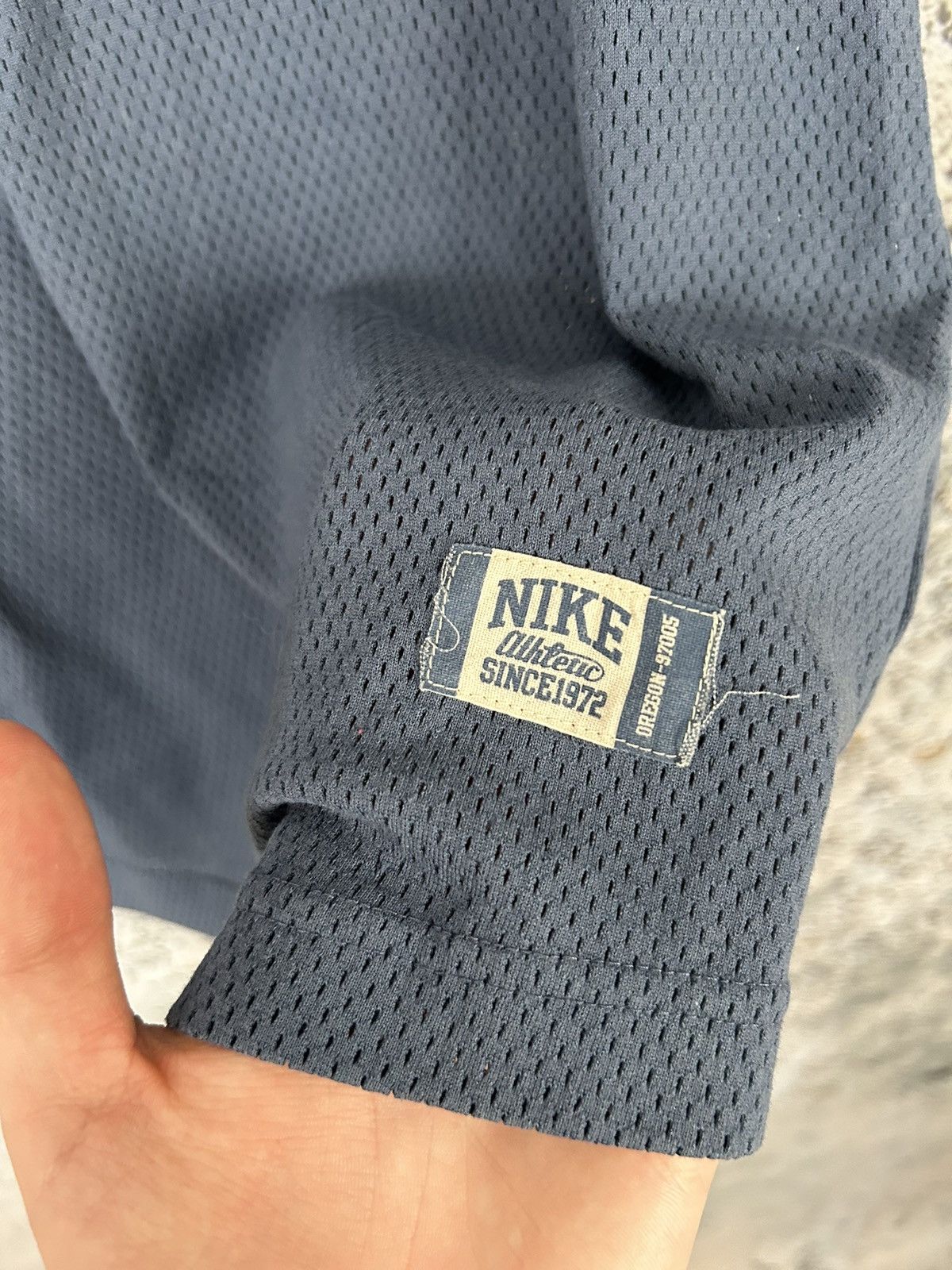 Nike Vintage Nike Y2K Spellout Logo Graphic Tee Sportswear Size US M / EU 48-50 / 2 - 6 Thumbnail