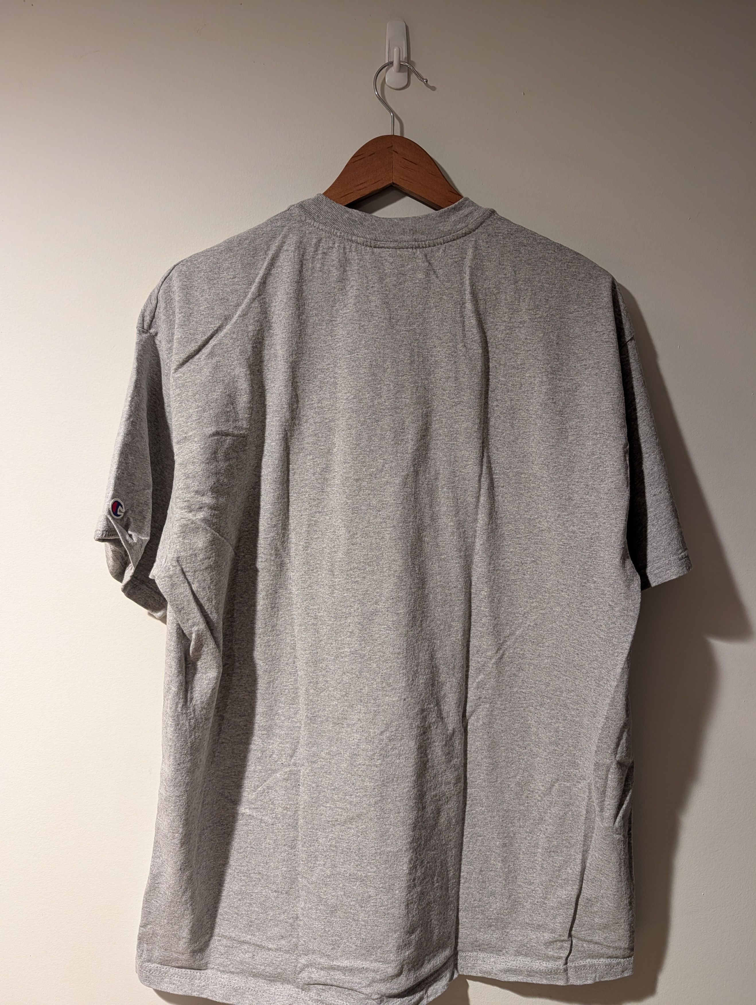 Champion Vintage Champion Tee T Shirt Spell Out Graphic Short Sleeve Size US XL / EU 56 / 4 - 5 Thumbnail