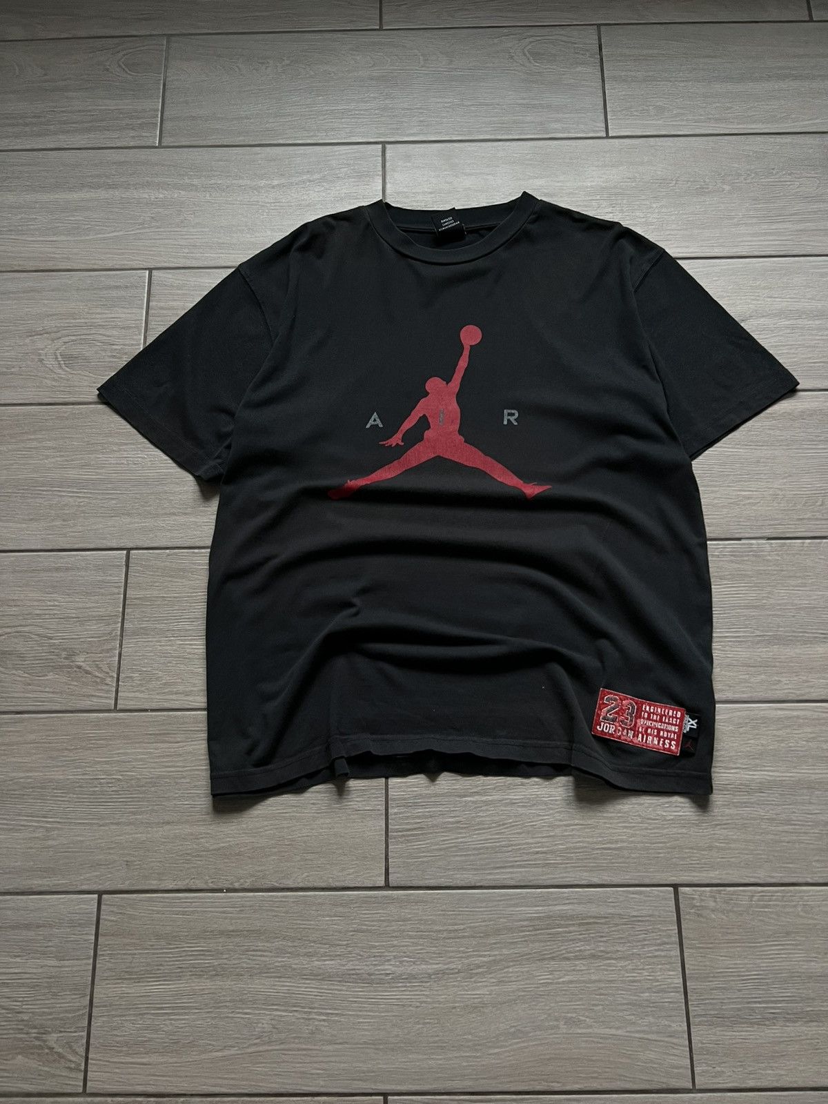 Jordan Brand Jordan Vintage Nike Air Big logo Y2K T-shirt Size US XL / EU 56 / 4 - 2 Thumbnail