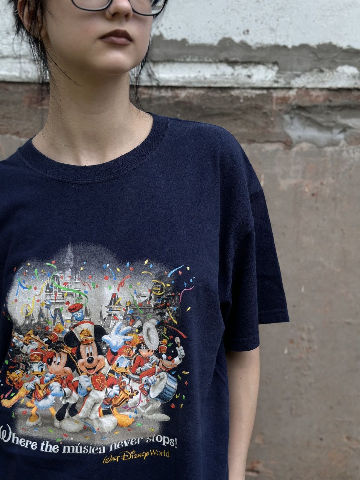 Disney VTG Disney T-shirts Big Logo Disney World Size L Dark Blue Size US L / EU 52-54 / 3 - 5 Thumbnail