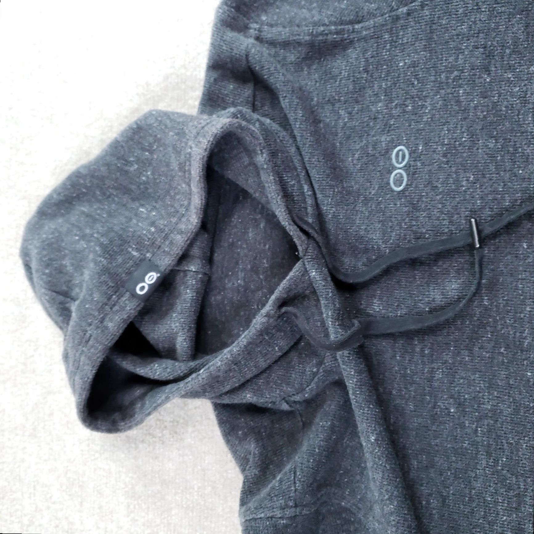 Vintage OOFOS Hoodie Mens Large Gray Pullover Kangaroo Pocket Fleece Logo Sweatshirt Size US L / EU 52-54 / 3 - 5 Thumbnail