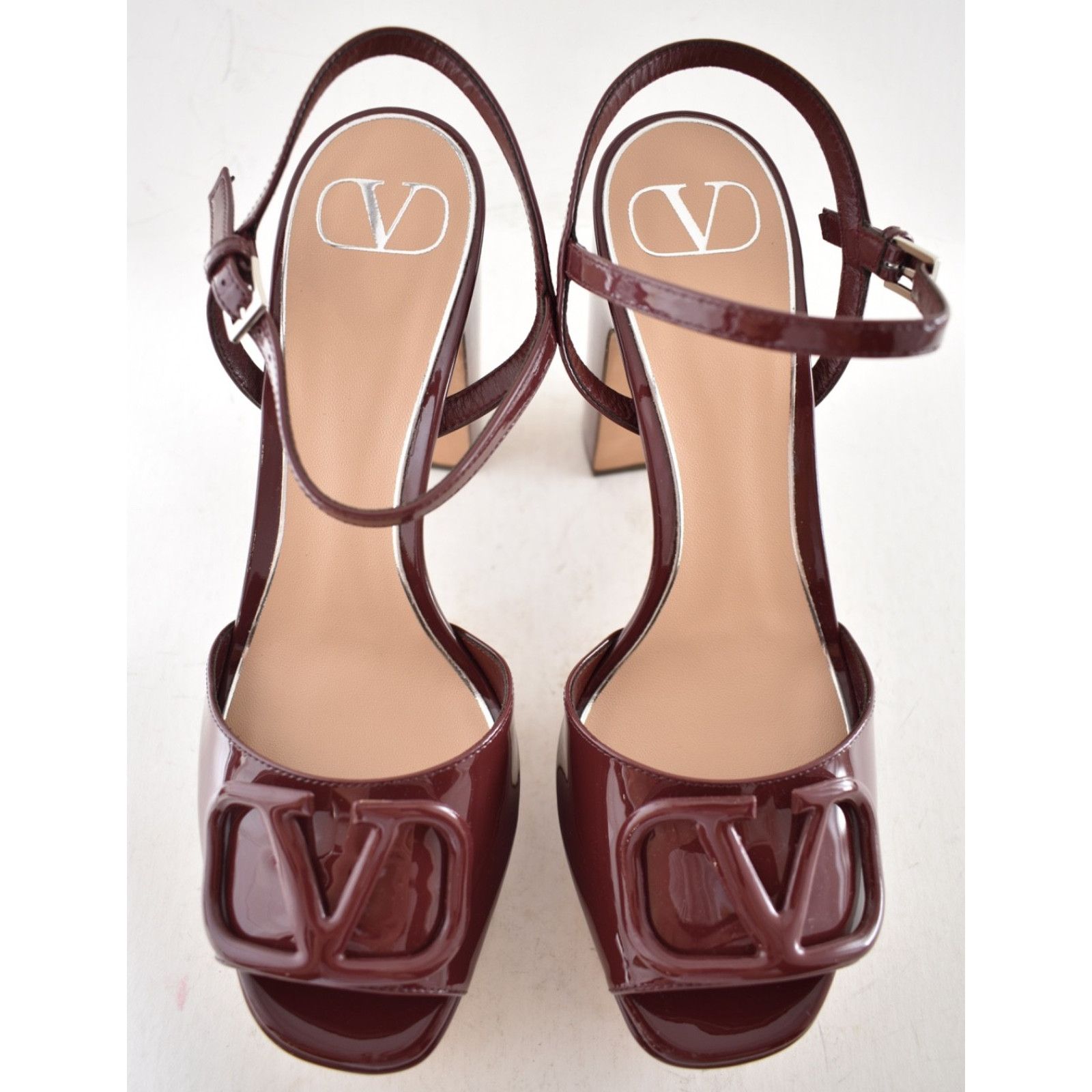 Valentino Valentino VLogo Burgundy Patent Platform Sandal 38 Size US 8 / IT 38 - 12 Thumbnail