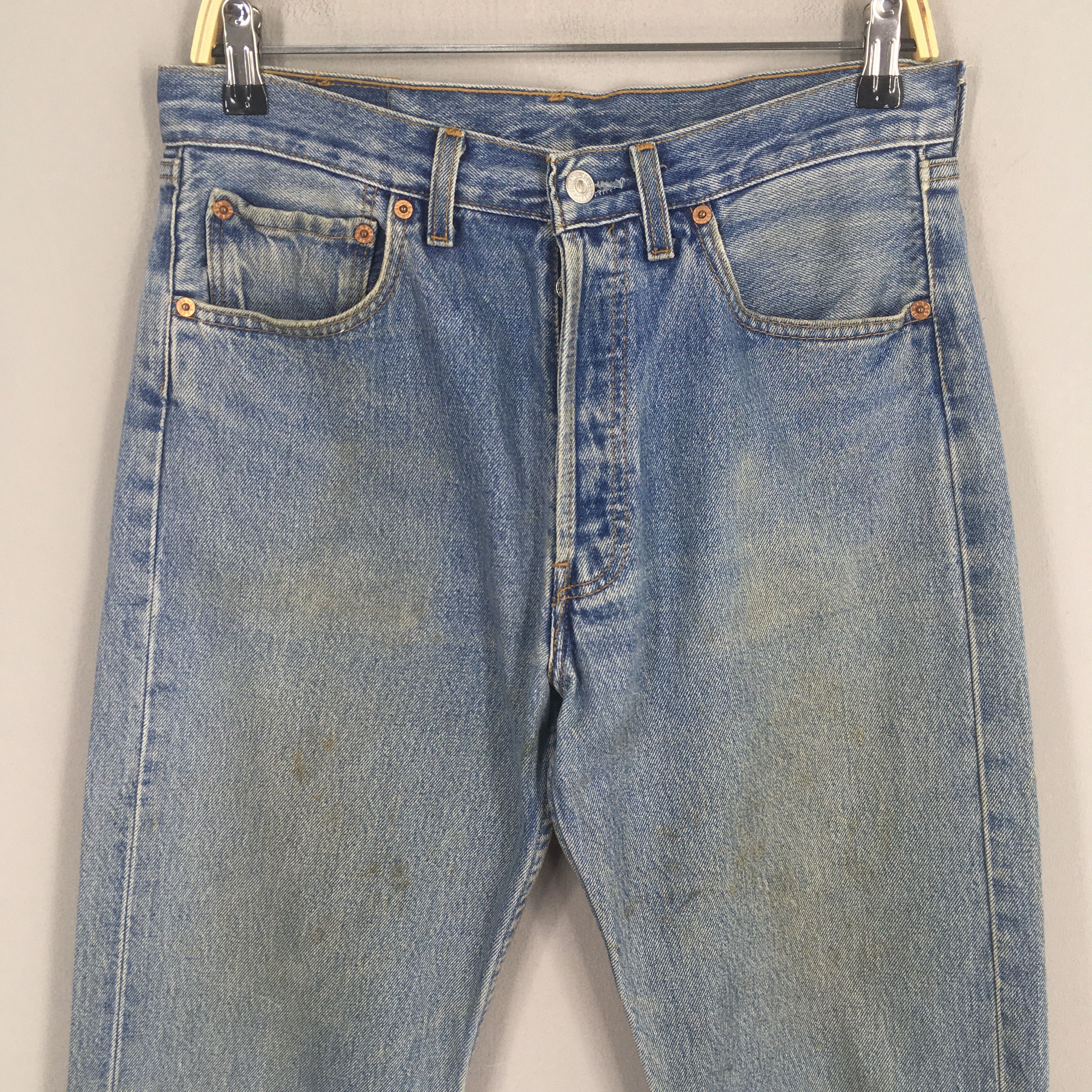 Levi's Size 30x34.5 Vintage 90s Levi's 501 Faded Blue Jeans Size US 30 / EU 46 - 2 Thumbnail