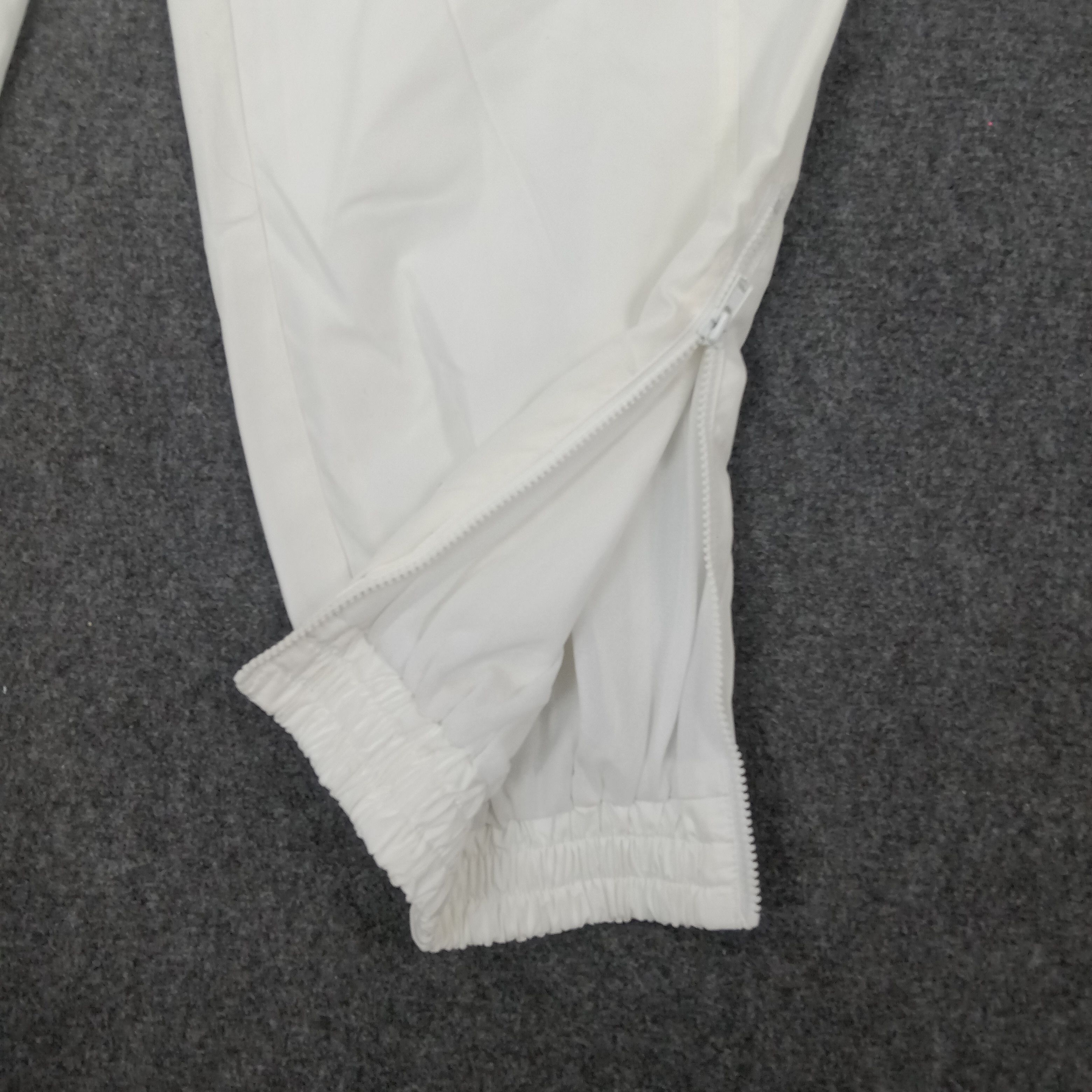 Sergio Tacchini × Vintage Sergio Tacchini Sports Style Jogger Pants C217N27 Size US 35 - 5 Thumbnail