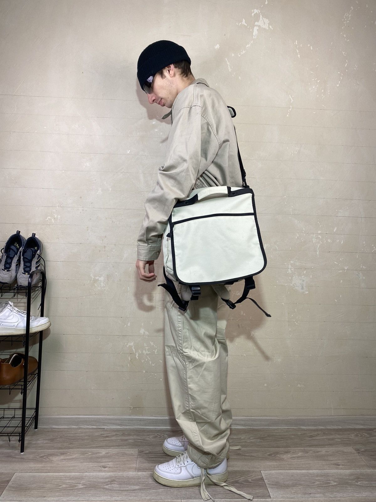 Gap × Vintage Vintage Gorpcore GAP Messenger Backpack Y2K Japanese bag Size ONE SIZE - 2 Thumbnail