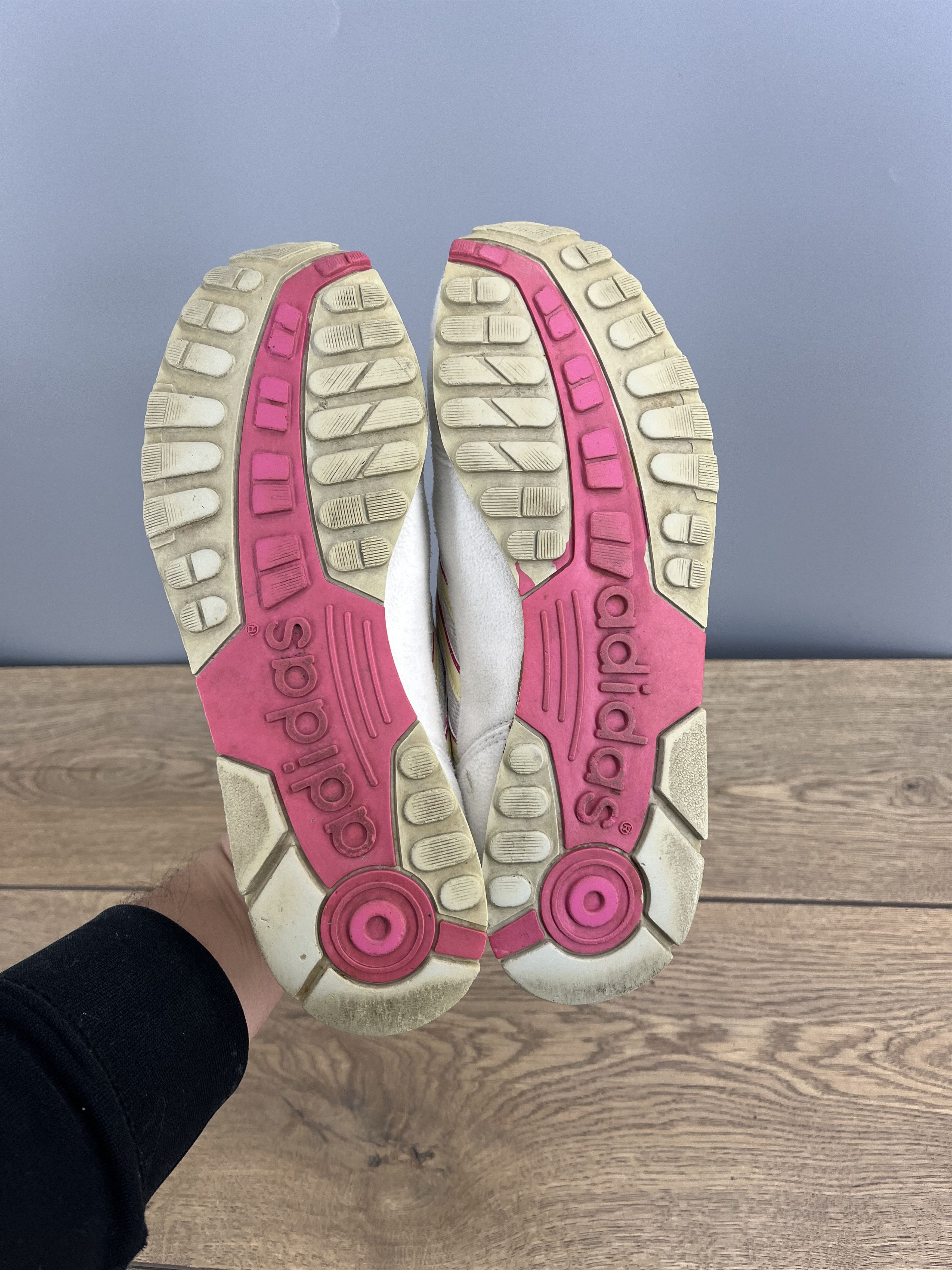 Adidas Adidas Womens Retro Runner Sneakers White Pink Yellow US 8 Size US 6.5 / IT 36.5 - 6 Thumbnail
