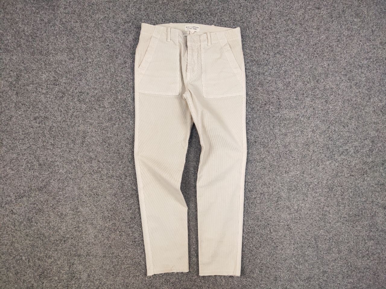 Nili Lotan Nili lotan Design Classic Trouser Corduroy Beige Pants Size 25" / US 0 / IT 36 - 2 Thumbnail