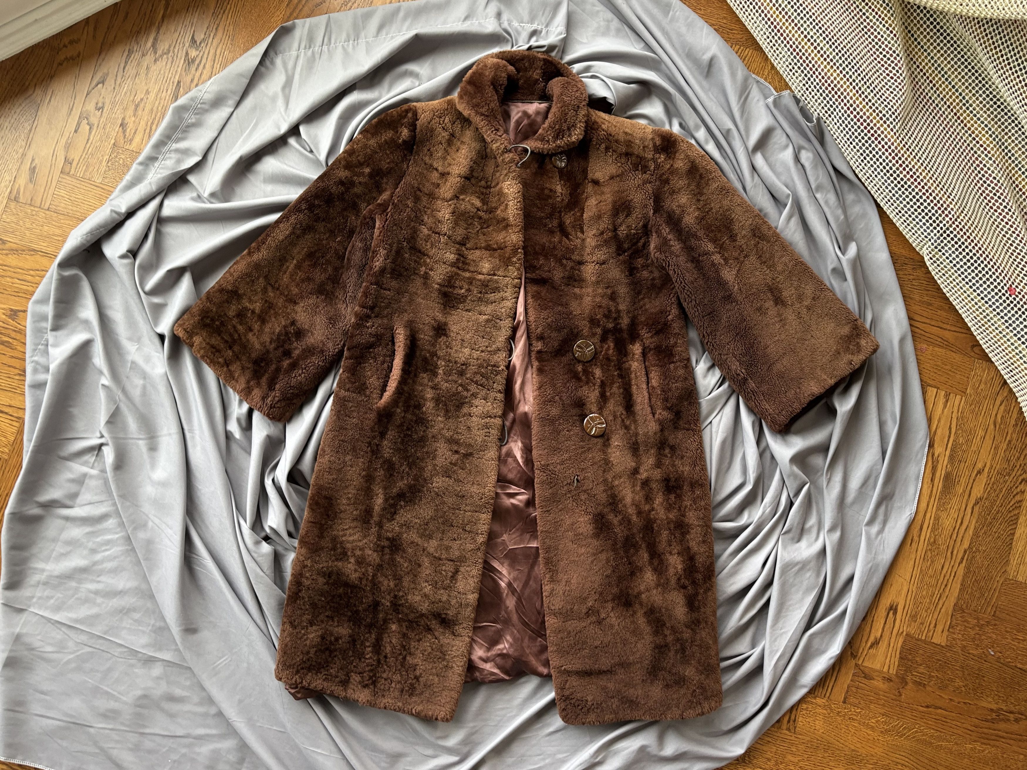 Vintage 1950s Fur Coat Vintage Sheared Beaver Long Trench Overcoat Size US XS / EU 42 / 0 - 7 Thumbnail