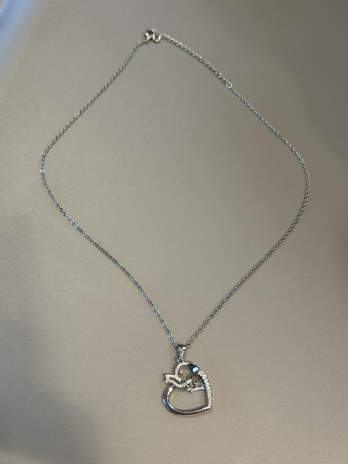Other Silver Elephant Letter “E” Pendant Necklace Crystal Emb… Size ONE SIZE - 2 Thumbnail
