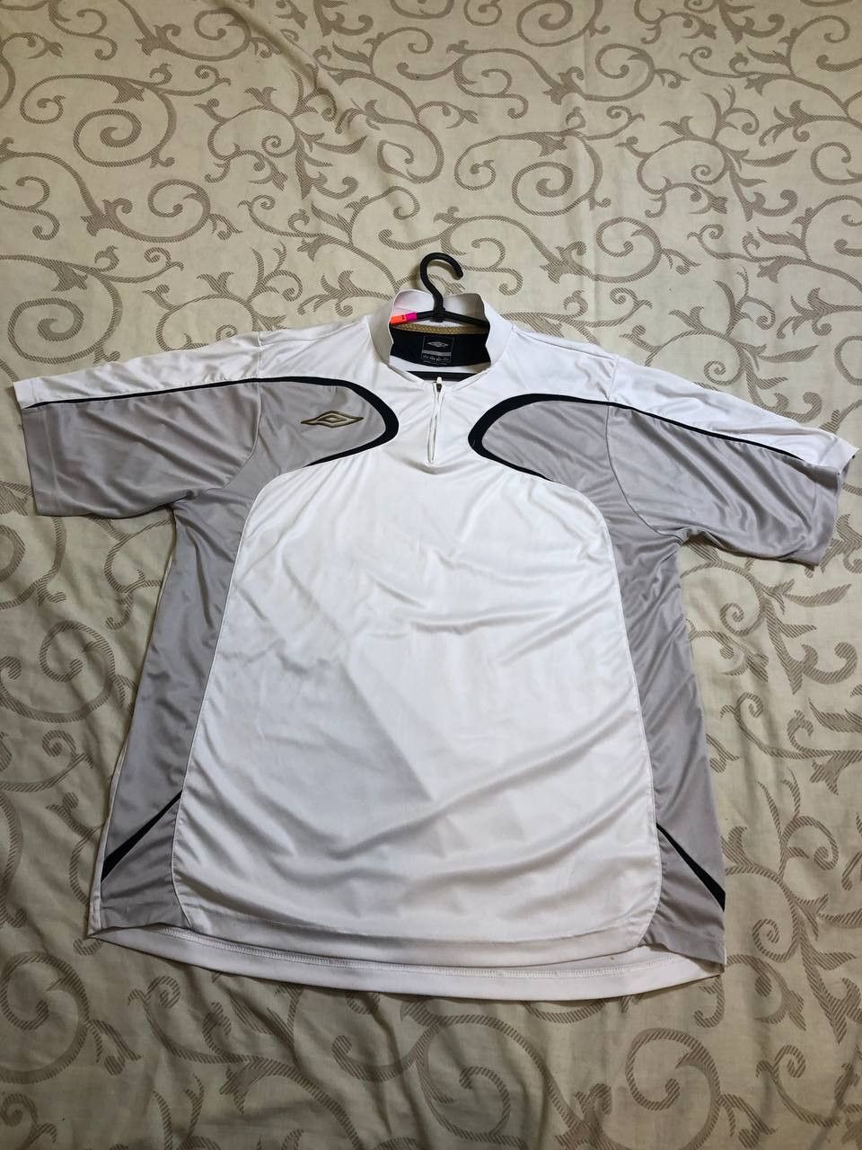 Umbro Umbro Football Team Shirt Soccer Jersey Vintage Size US XL / EU 56 / 4 - 1 Thumbnail