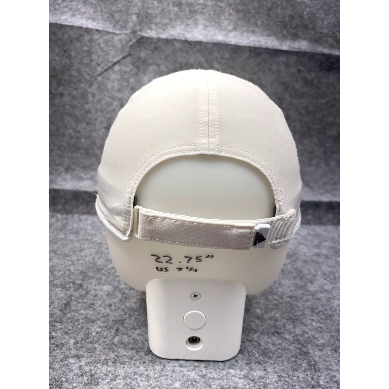 Adidas Adidas Hat Cap Strap Back Adult One Size White Polyester Run Gym Outdoor Baseball Cap Mens Size ONE SIZE - 6 Thumbnail