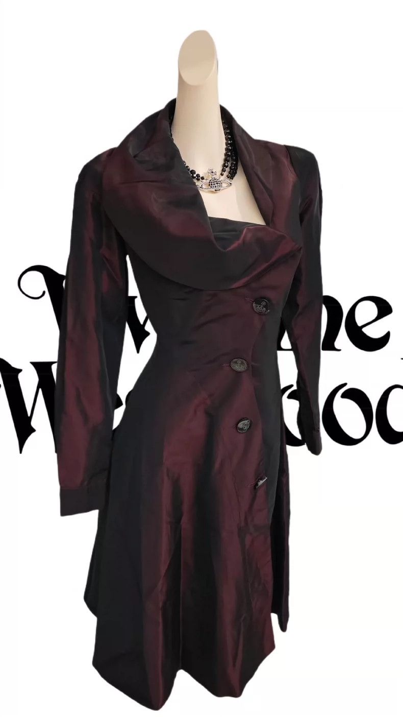 Vivienne Westwood Vivienne Westwood Shiny laser windbreaker Size M / US 6-8 / IT 42-44 - 2 Thumbnail