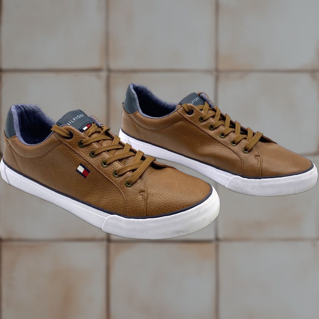 Tommy Hilfiger Tommy Hilfiger Mens Shoe Randal Cognac Fashion Sneaker Leather 11 D(M) 10 US Size 11 2829781 Mens Size US 10 / EU 43 - 1 Thumbnail