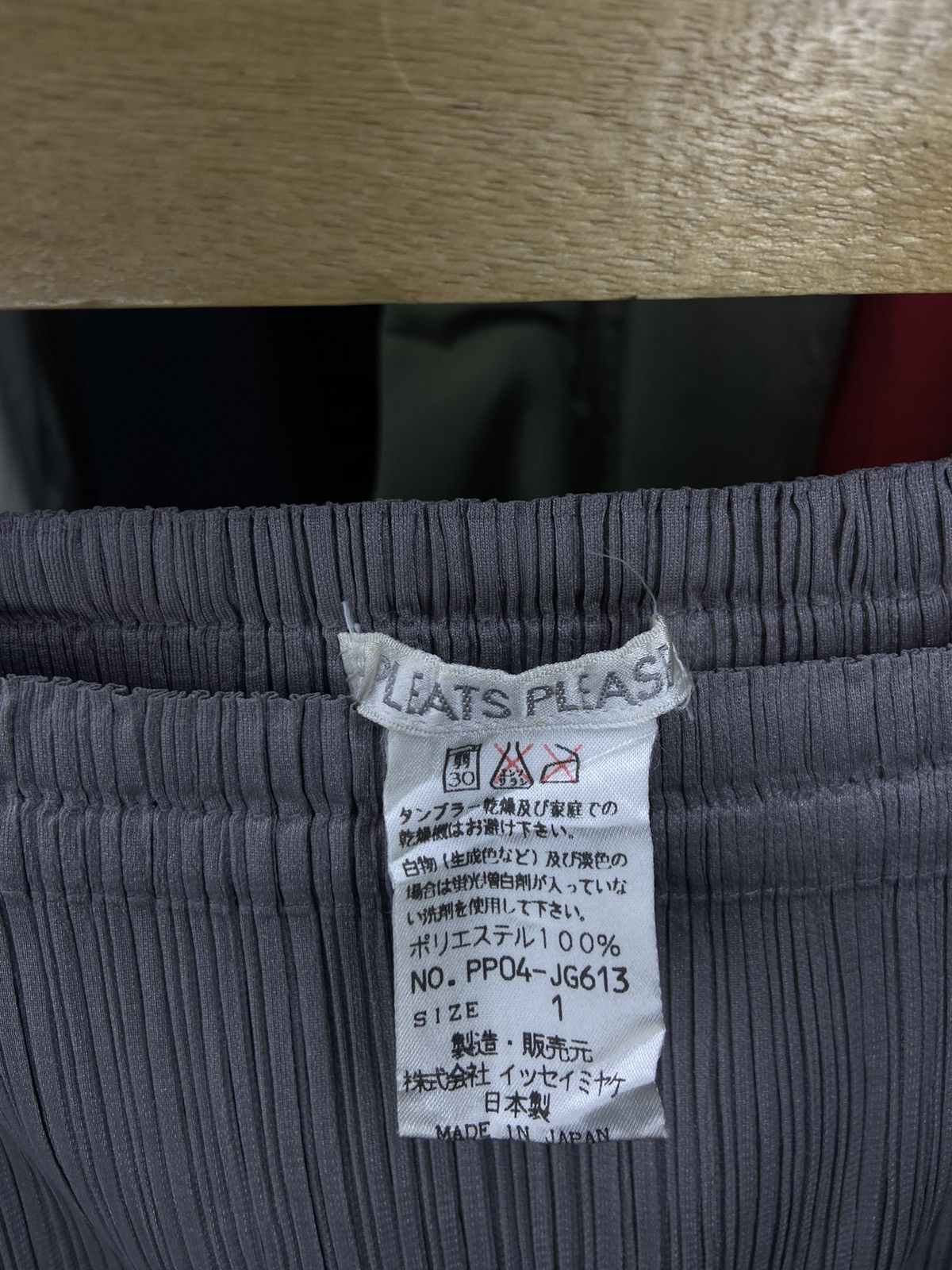 Homme Plisse Issey Miyake × Pleats Please Issey Miyake Offer‼️ PLEATS PLEASE MIDI SKIRT GREY SIZE 1 Size 24" / US 00 / IT 34 - 7 Thumbnail