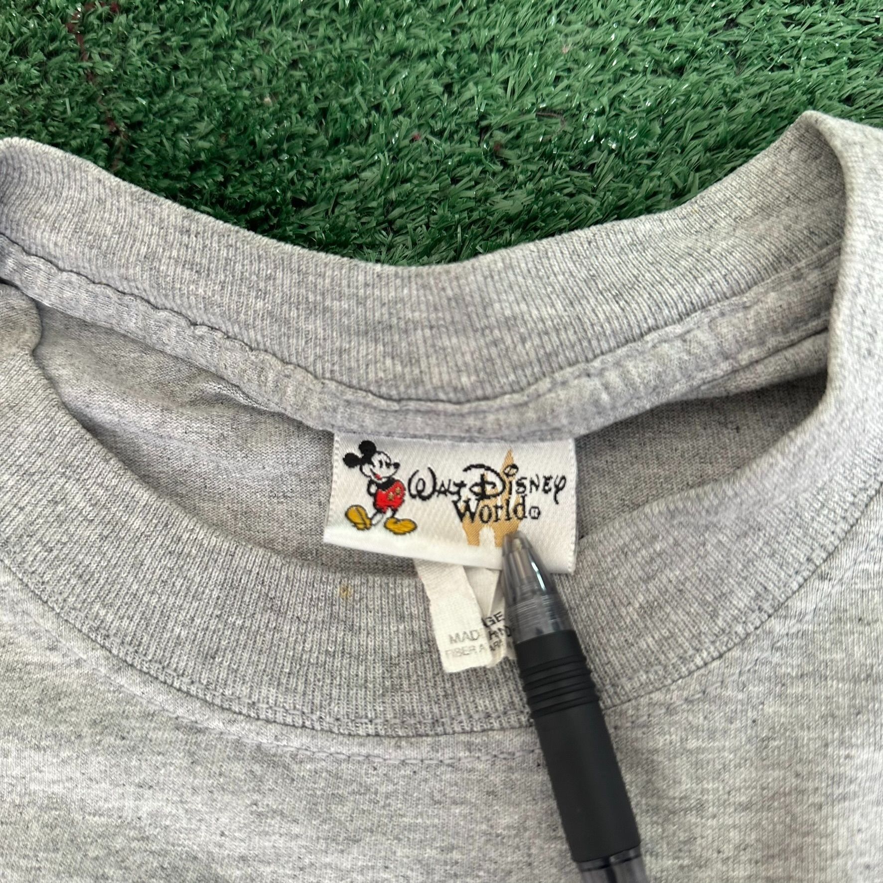 Disney Vintage Y2K Walt Disney World 2001 T-Shirt Mickey Gray L Col Size US L / EU 52-54 / 3 - 4 Thumbnail