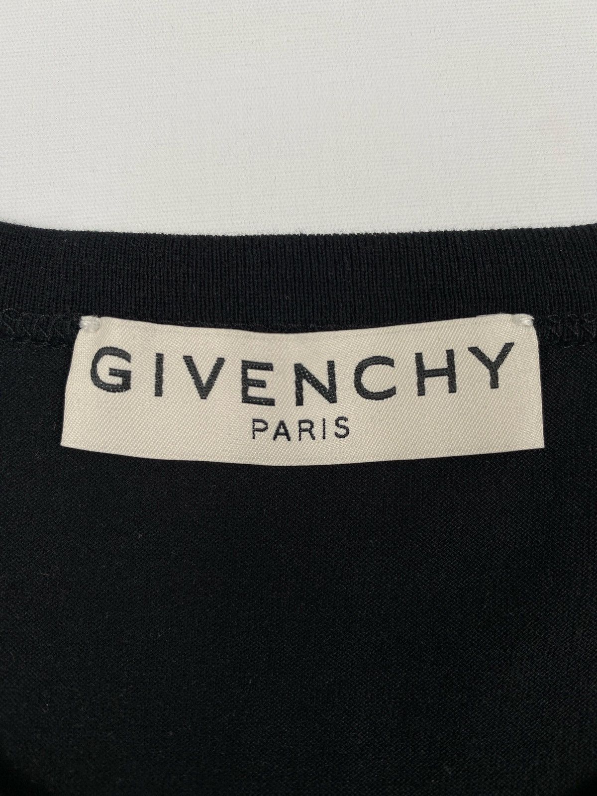 Givenchy Paint Effect Embroidered Logo T-shirt Size US S / EU 44-46 / 1 - 9 Thumbnail