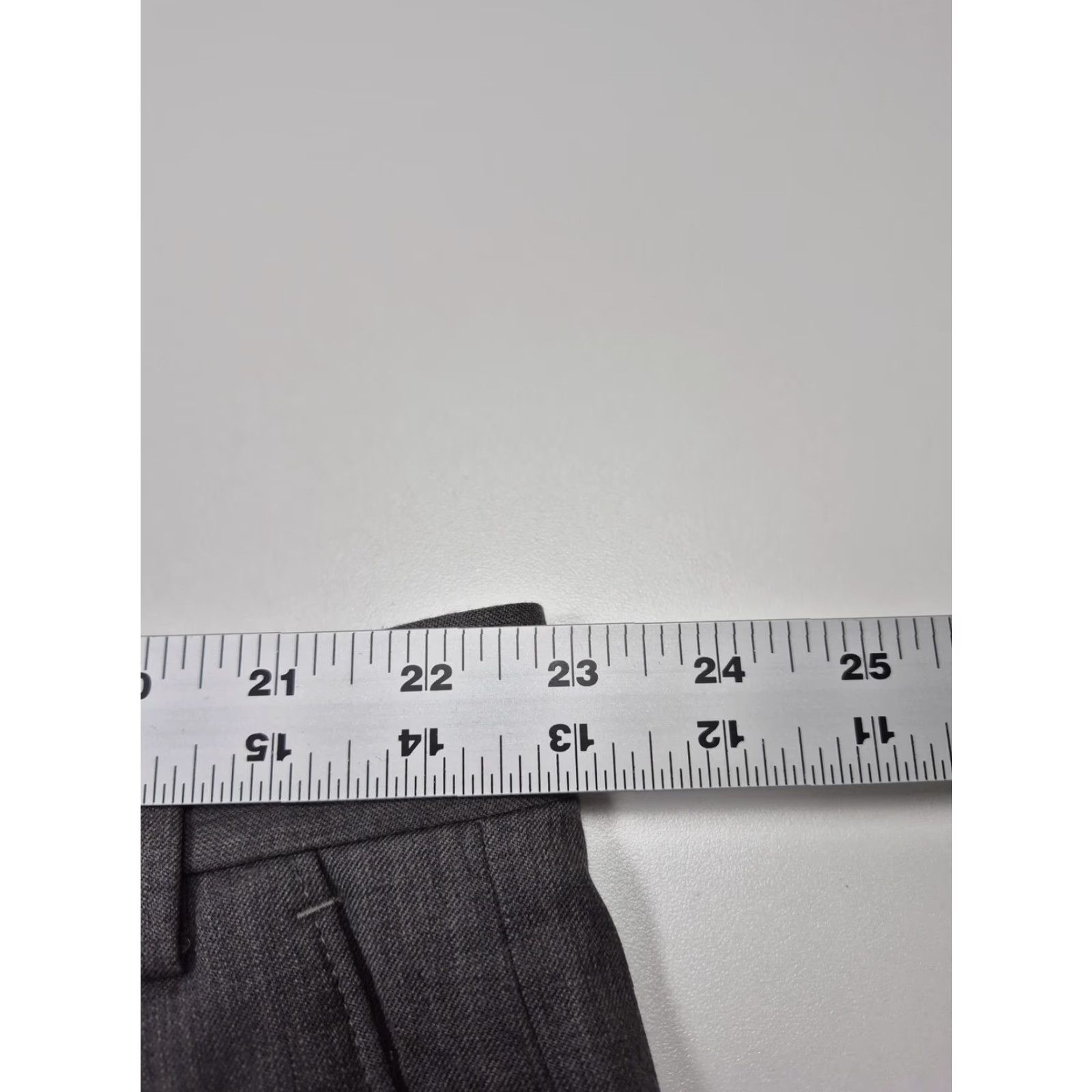 Ralph Lauren VINTAGE Lauren Ralph Lauren Dress Pants Mens 46x36 Gray Wool Pleated Unhemmed NWT Size US 30 / EU 46 - 7 Thumbnail