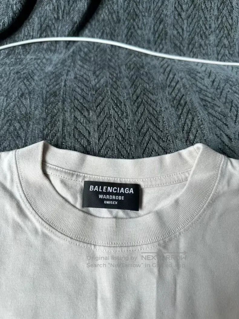 Balenciaga Balenciaga Beige Letter Print Short Sleeve. Size US S / EU 44-46 / 1 - 3 Thumbnail