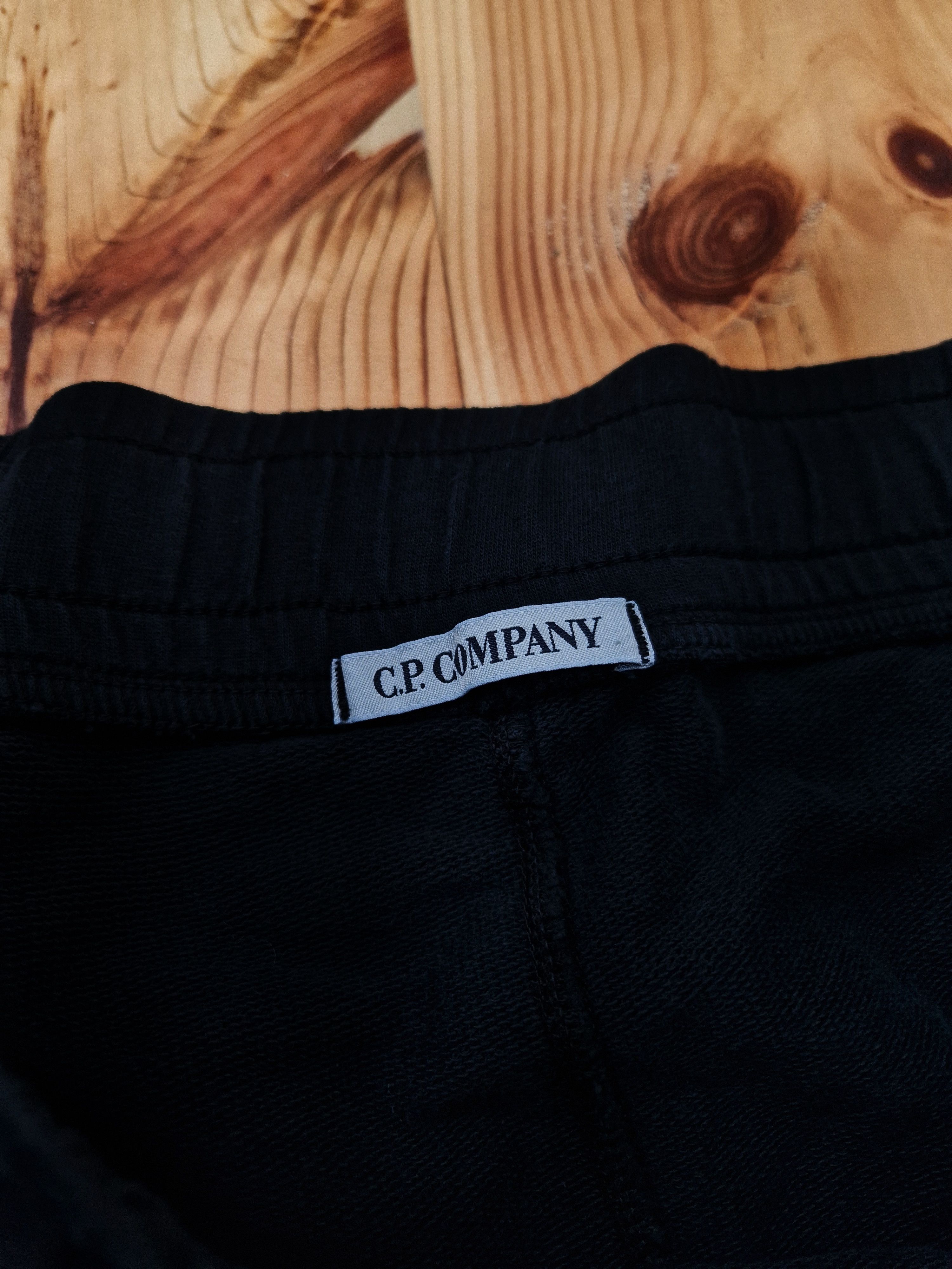 C.P. Company CP Company Summer Set Shorts Lens Cargo Size M Size US 32 / EU 48 - 5 Thumbnail
