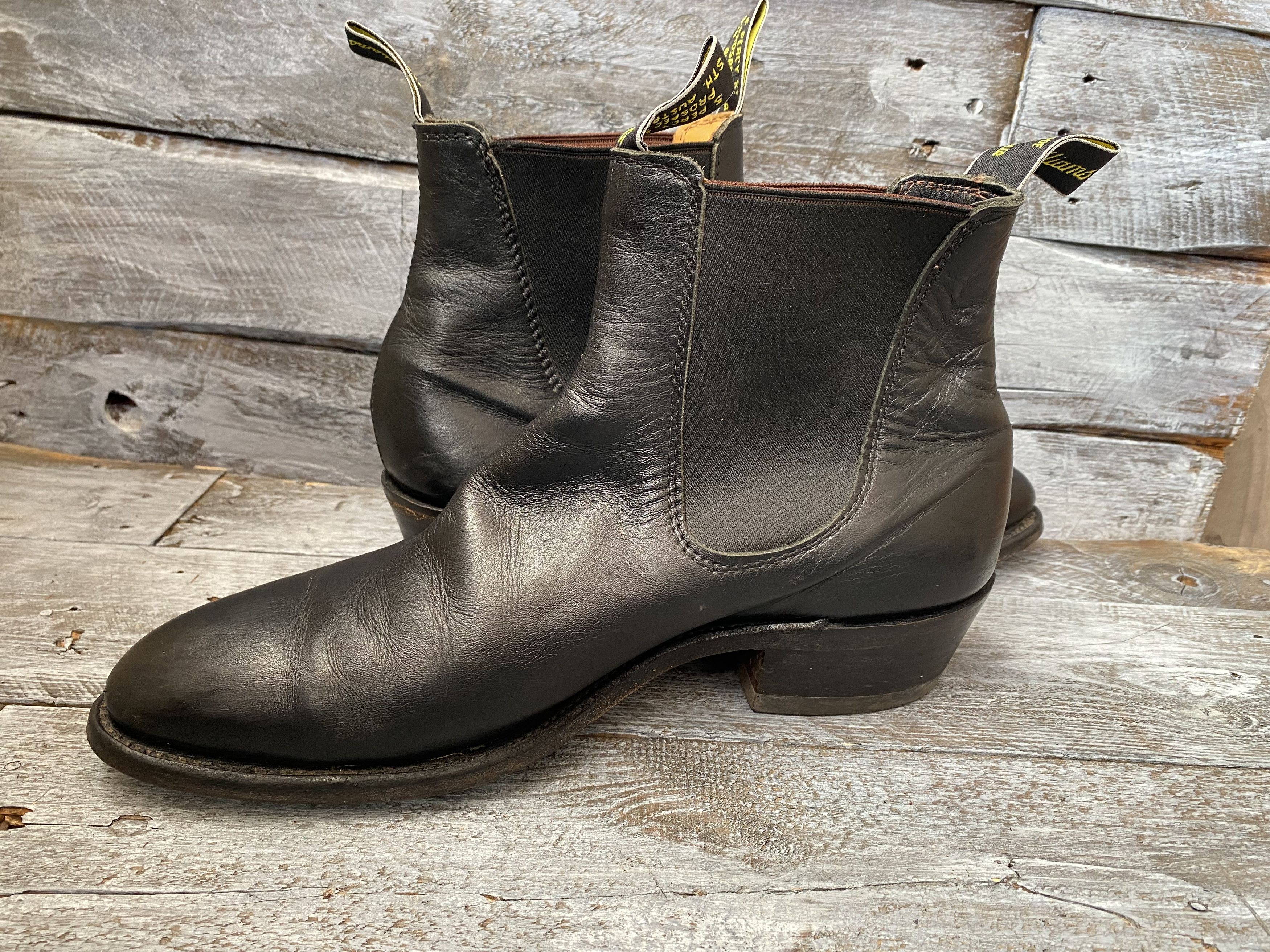 R.M. Williams R.M.Williams chelsea boots, cuban heel szUk 8.5G Size US 9.5 / EU 42-43 - 13 Thumbnail
