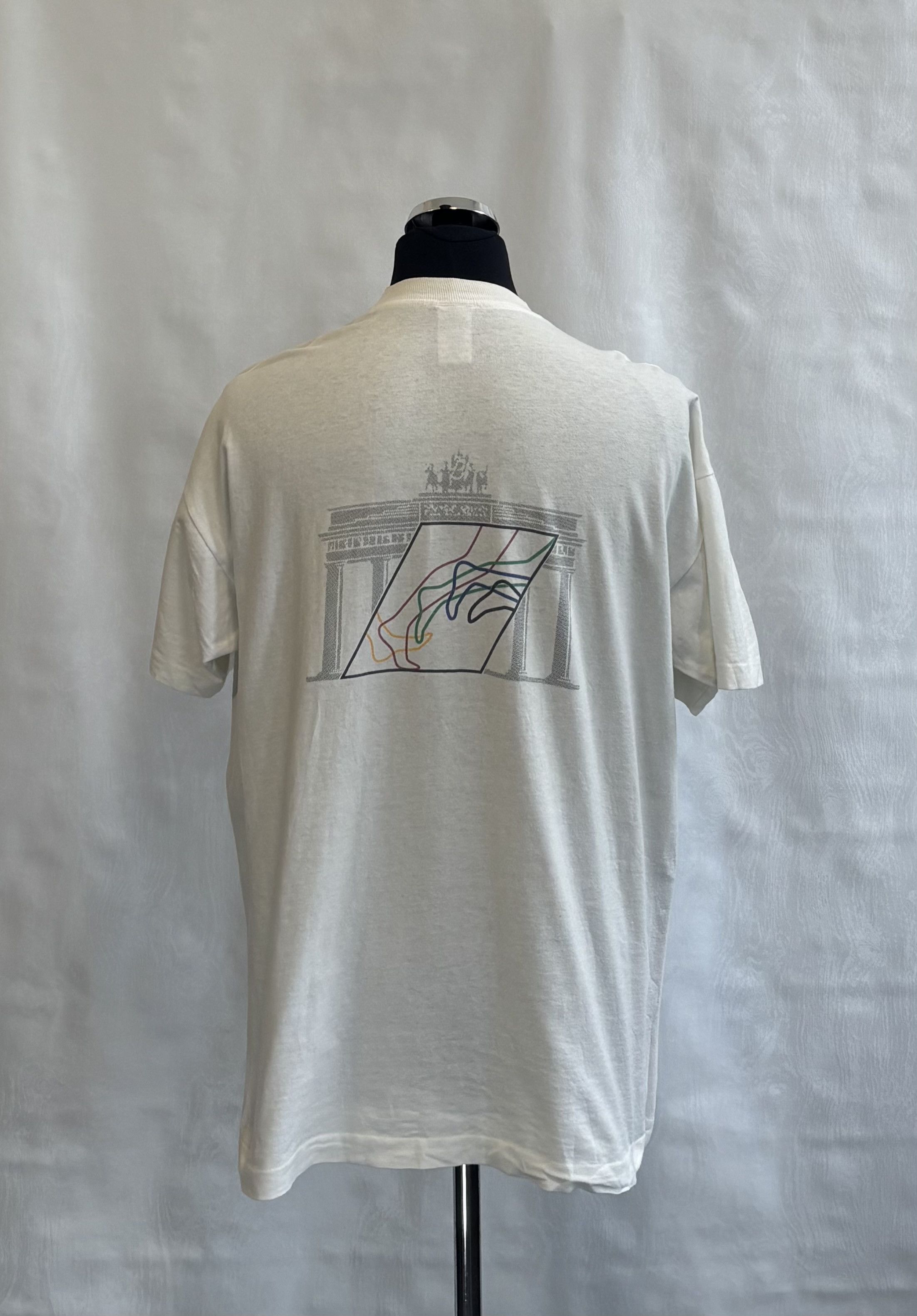 Adidas Berlin Marathon T-shirt Adidas 90s vintage Size. XL Size US XL / EU 56 / 4 - 2 Thumbnail