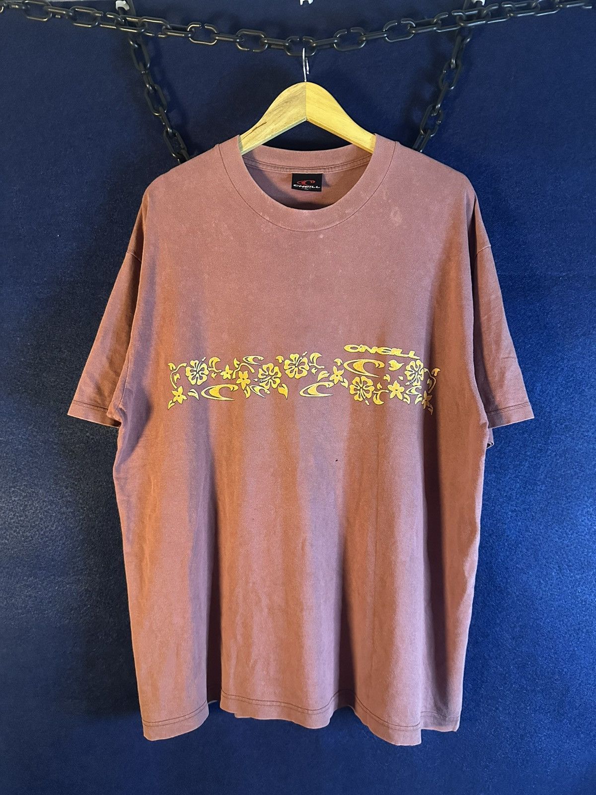 O'Neill Vintage Sunfaded O'Neill Surfing Hawaii Pattern Tshirt Size US XL / EU 56 / 4 - 1 Thumbnail