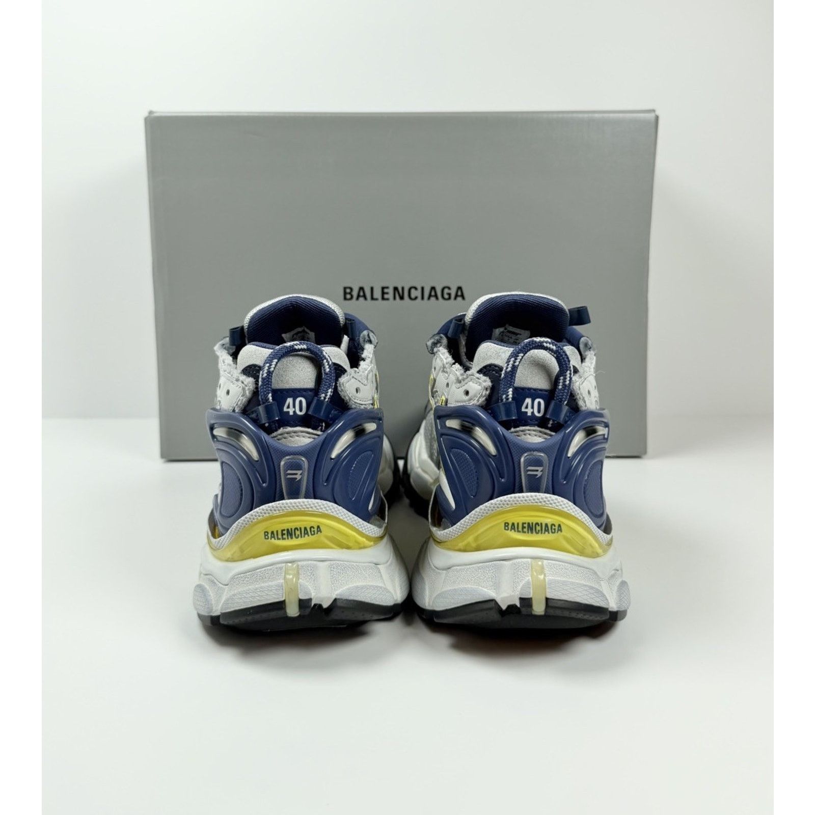Balenciaga Size 40EU/7US - Balenciaga Runner Grey Blue Yellow NEW! Size US 7 / EU 40 - 4 Thumbnail