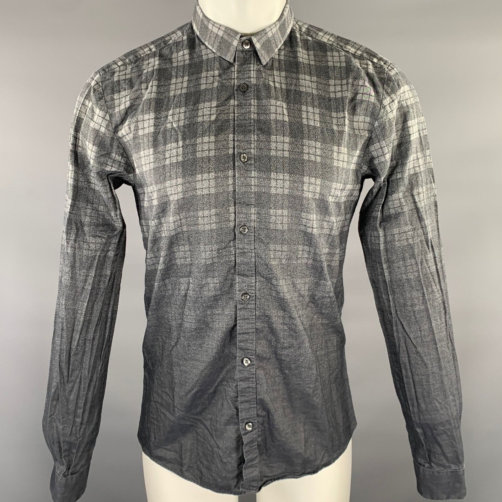 Hugo Boss HUGO BOSS Size M Grey Plaid Cotton Long Sleeve Shirt Size US M / EU 48-50 / 2 - 1 Thumbnail