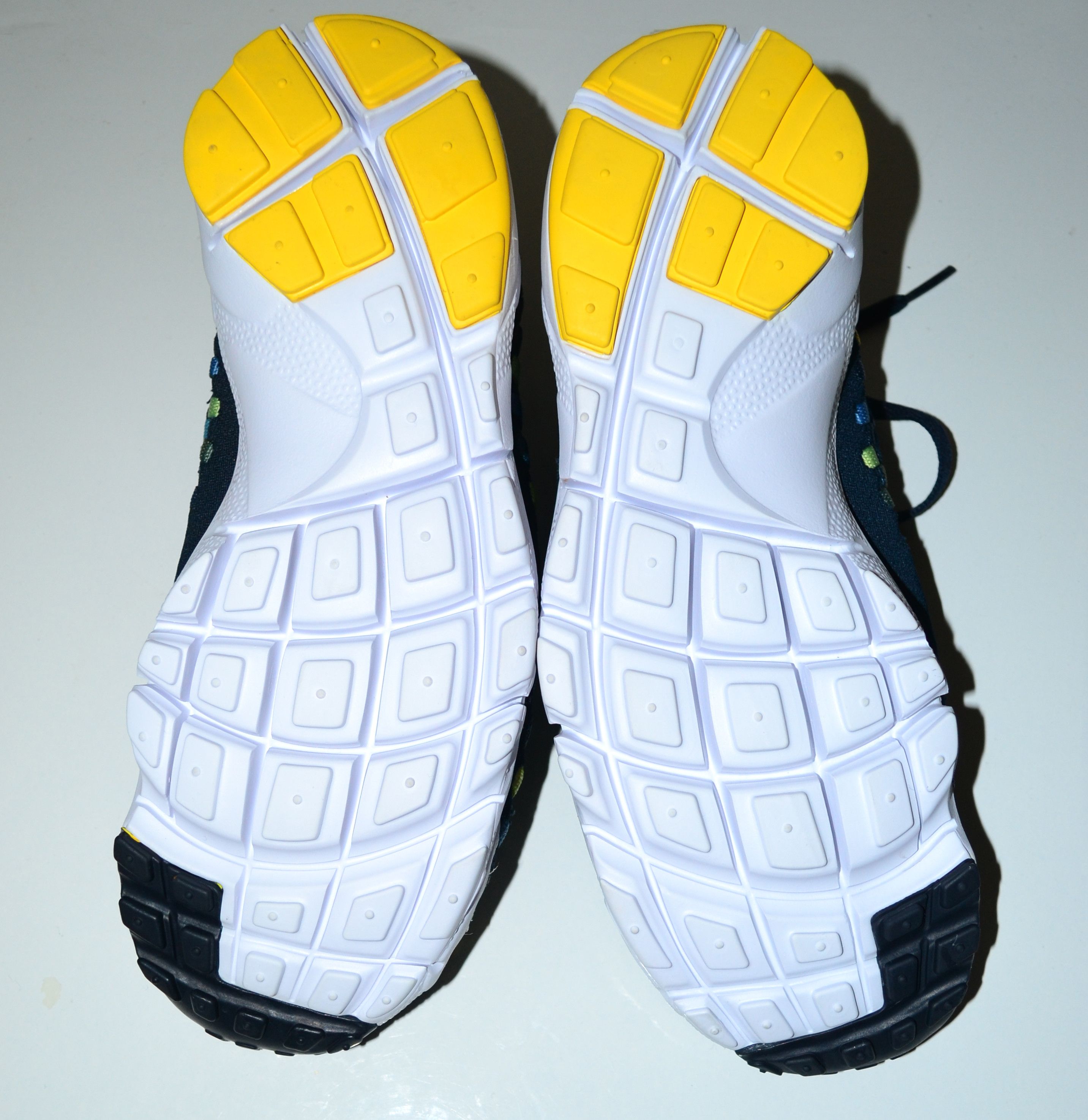 Nike Nike Air Footscape Woven NM Trainers "Obsidian Tour Yellow" Size US 8.5 / EU 41-42 - 7 Thumbnail
