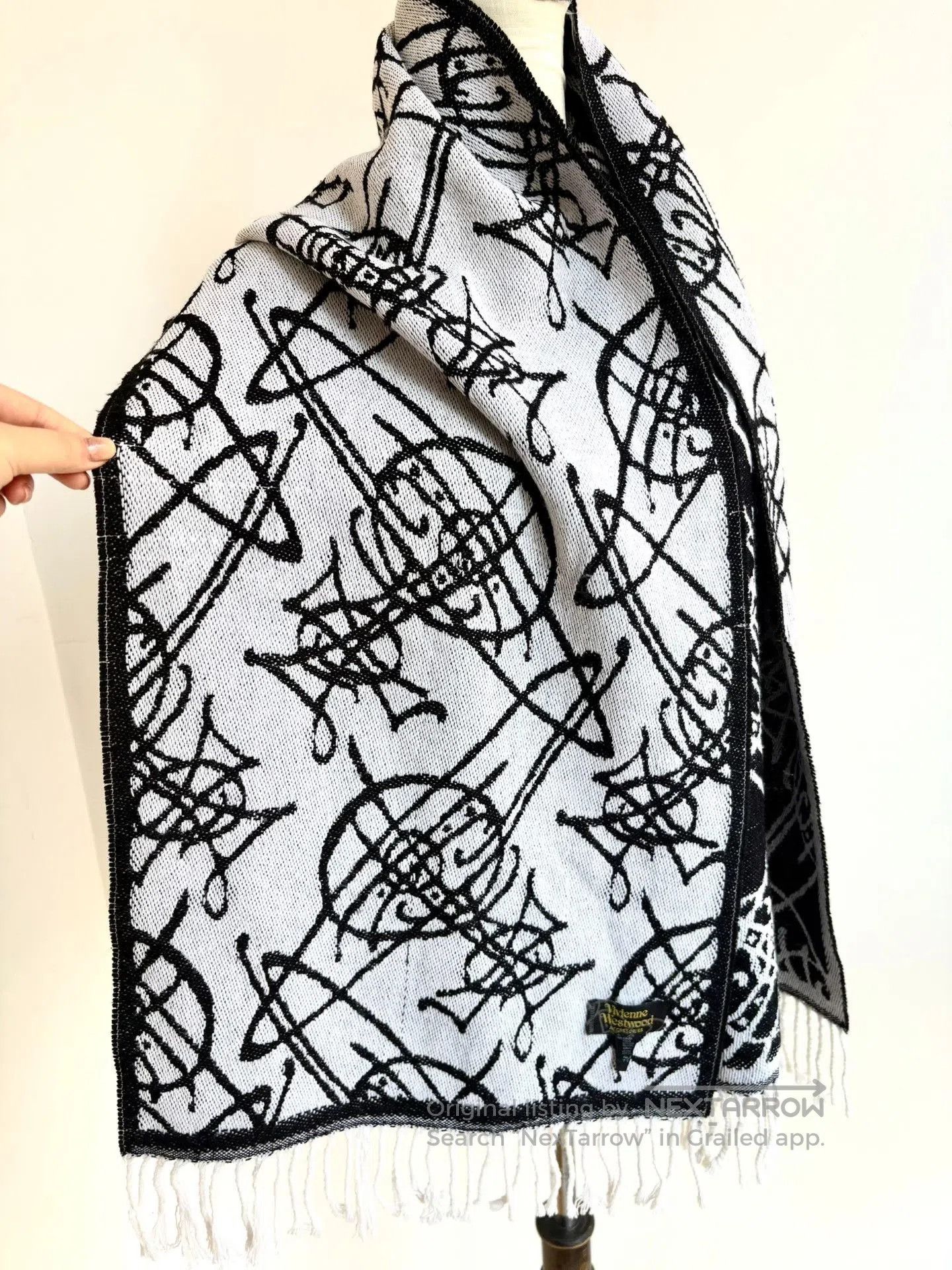 Vivienne Westwood Vivienne Westwood Vintage Saturn Scarf. Size ONE SIZE - 7 Thumbnail