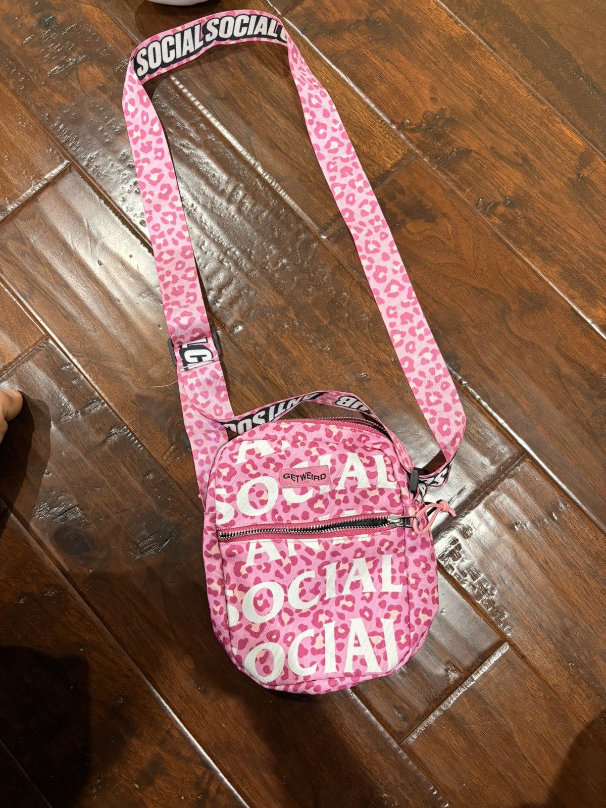 Anti Social Social Club Cheetah print hand bag Size ONE SIZE - 1 Thumbnail