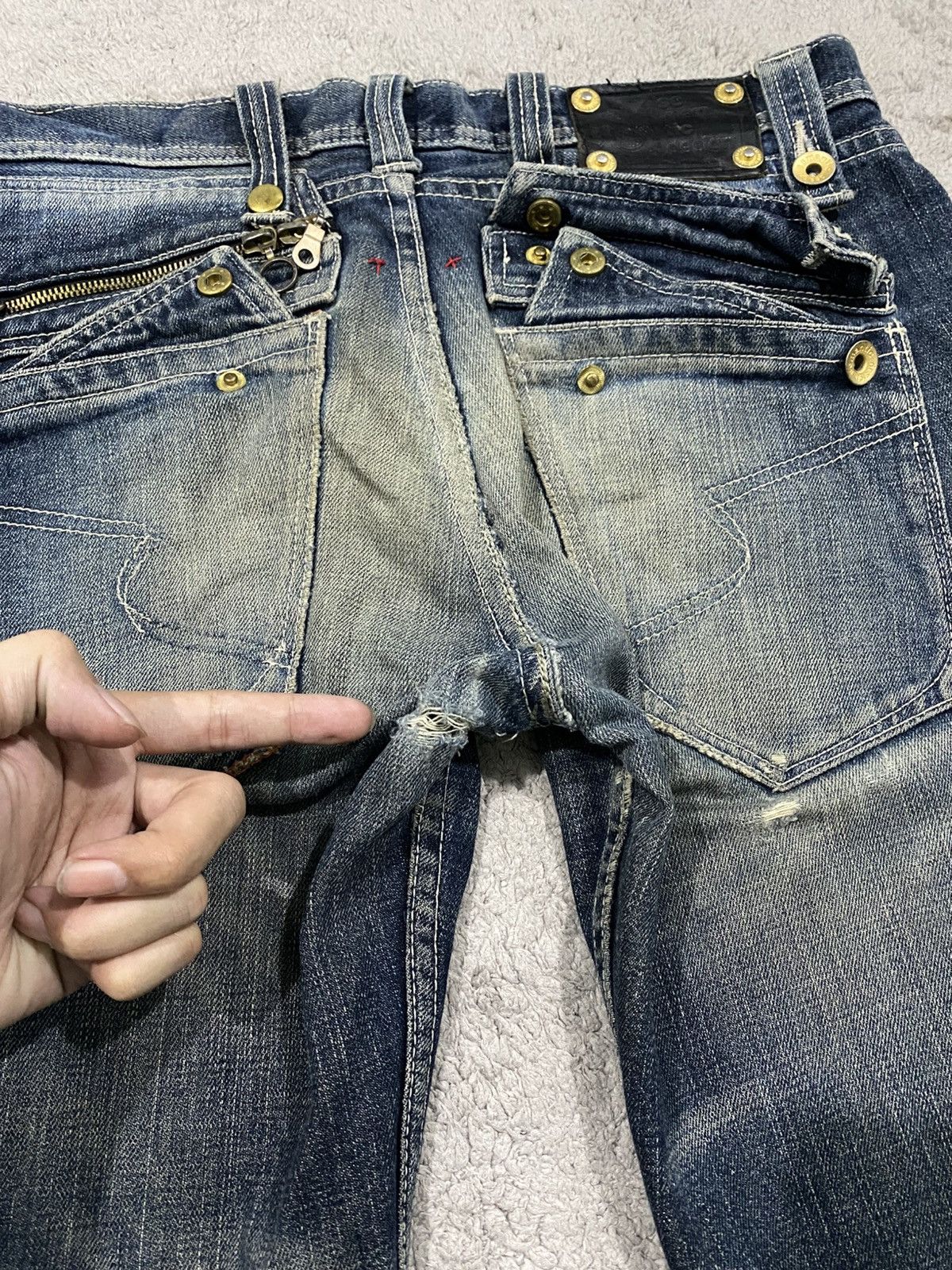 semanticdesign Semantic Design Mudwash Clawmark Distressed Denim Jeans Size US 32 / EU 48 - 9 Thumbnail