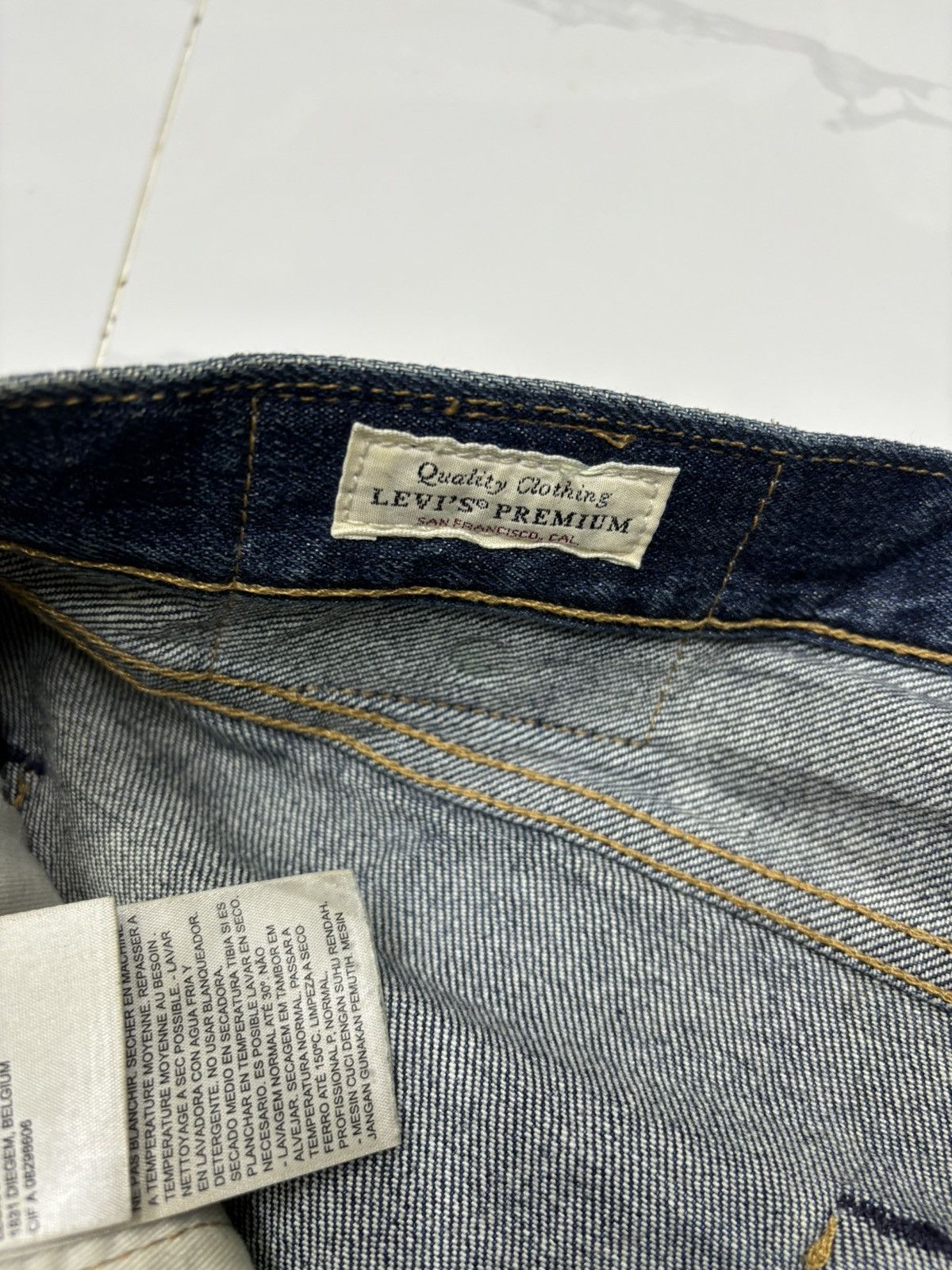 Levi's × Levi's Vintage Clothing × Vintage 🔥VINTAGE LEVIS 501 ‘93 BIG E DISTRESSED DENIM JEANS Size US 32 / EU 48 - 13 Thumbnail