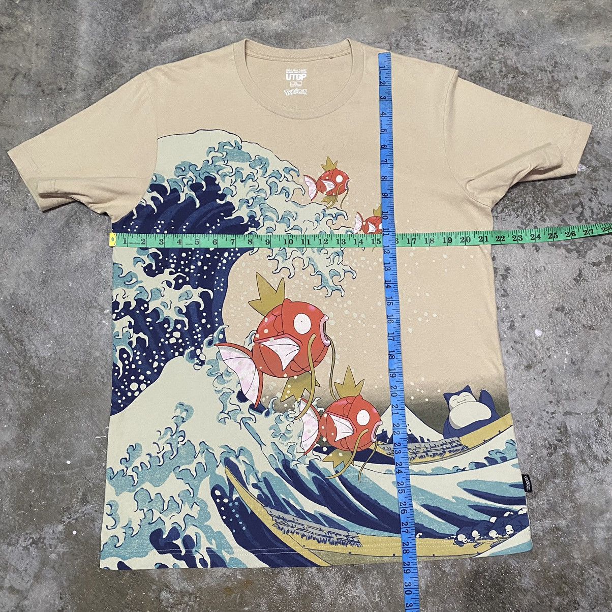 Anime POKEMON MAGIKARP ILLUSTRATION ALL OVER PRINT ANIME T SHIRT Size US XL / EU 56 / 4 - 14 Thumbnail