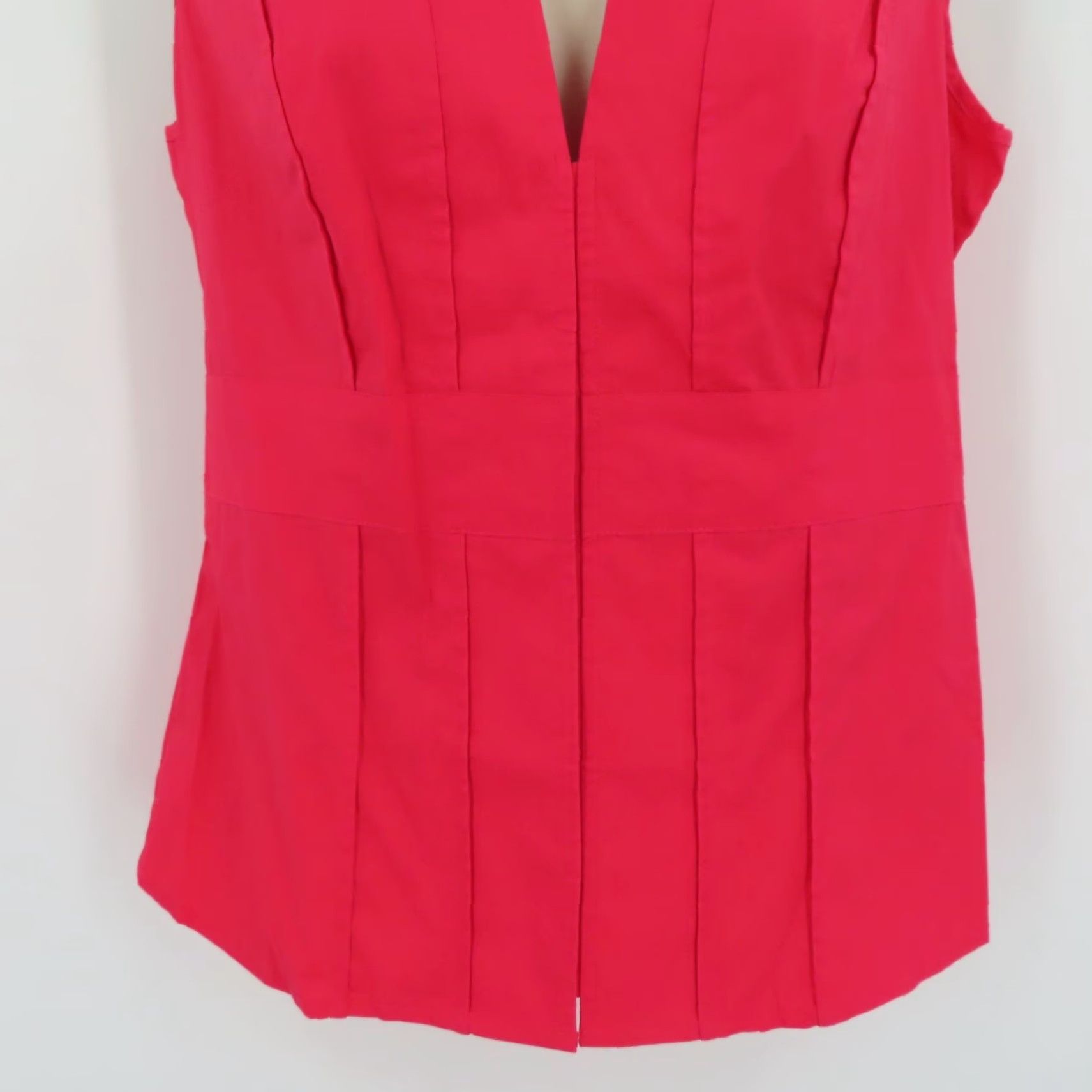Vintage VINTAGE Moda International Womens Medium Red Pink V Neck Sleeveless Shirt Top Blouse Size M / US 6-8 / IT 42-44 - 3 Thumbnail
