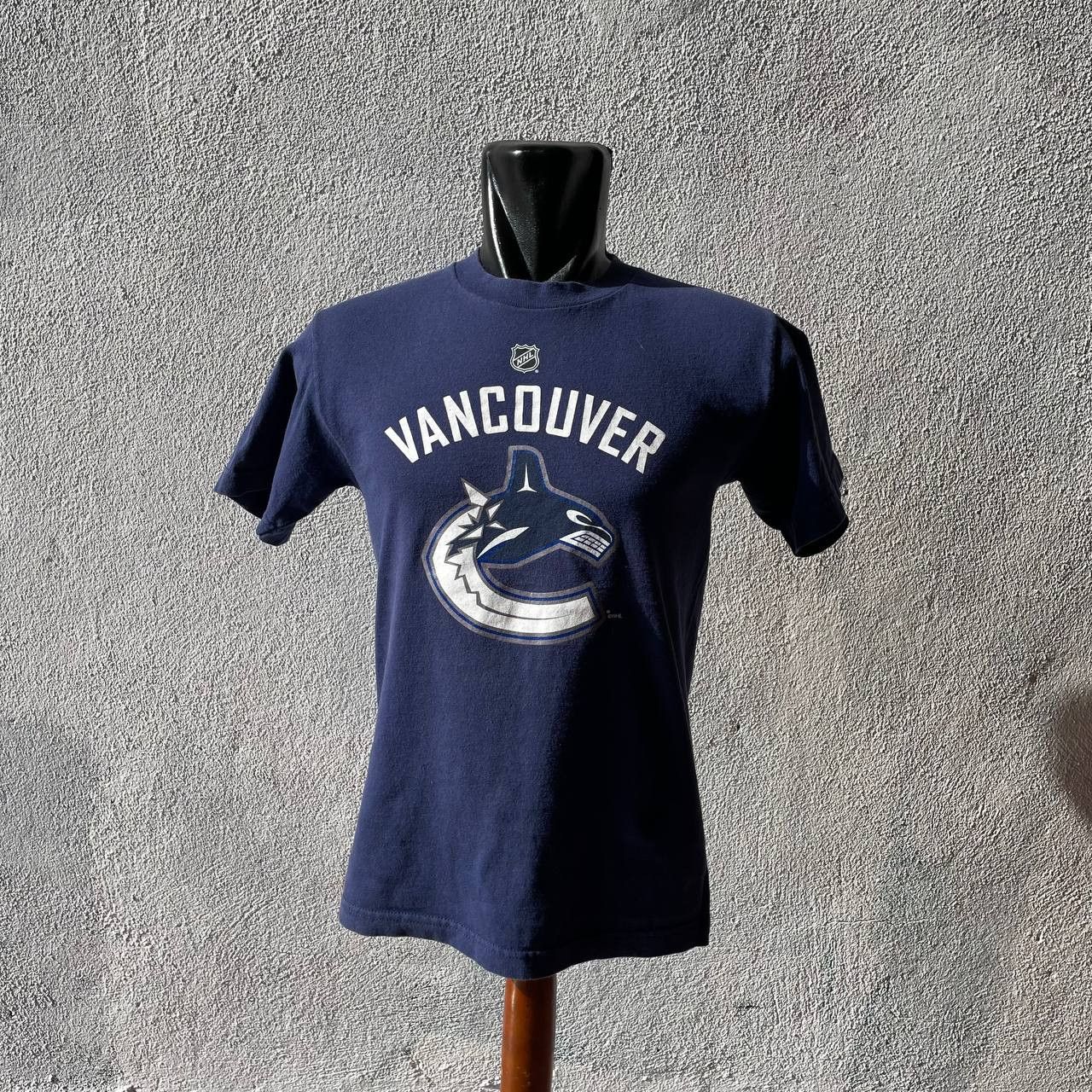 NHL ⭐️SALE⭐️ [XS] VANCOVER NHL VINTAGE TSHIRT GRAPHIC Size US XS / EU 42 / 0 - 1 Thumbnail