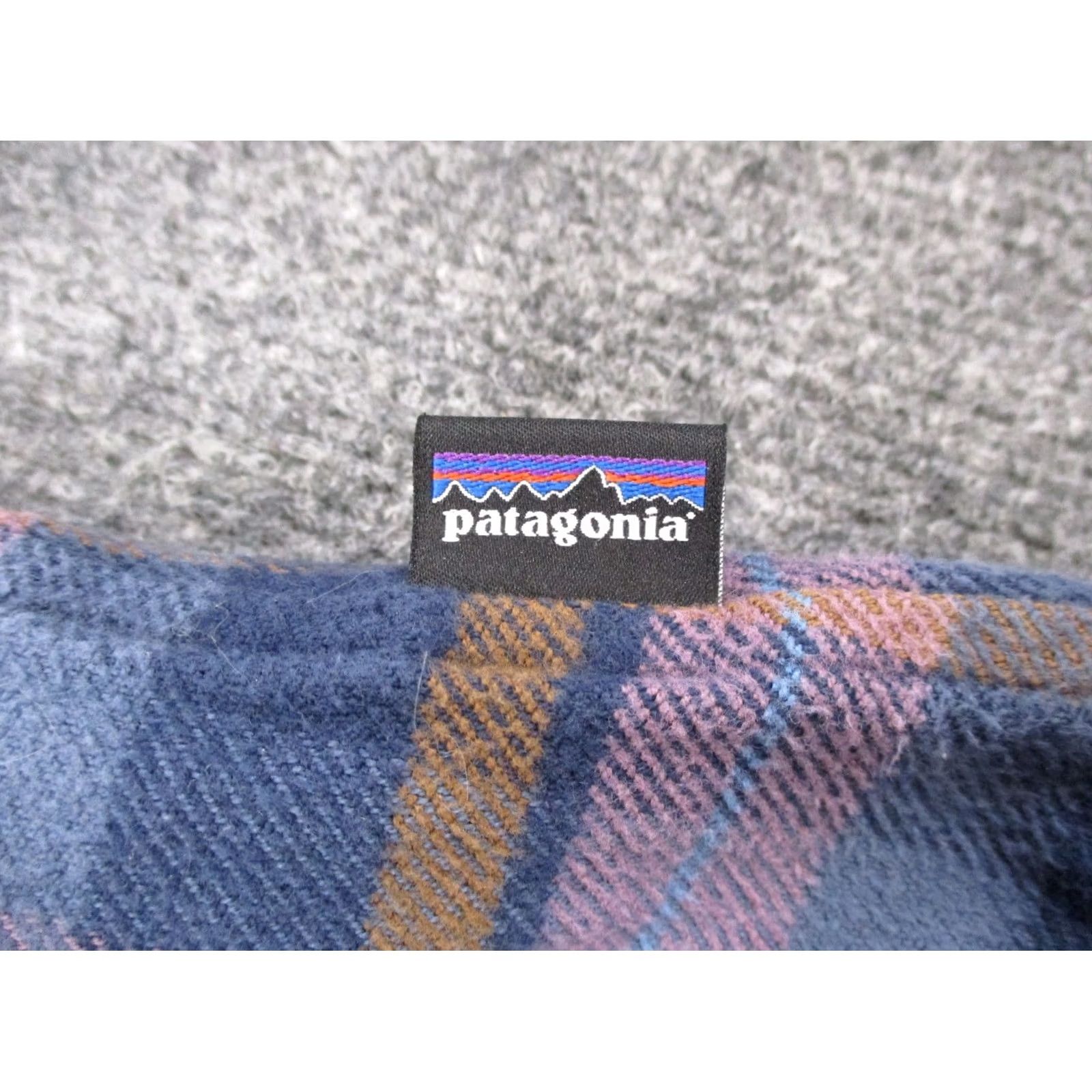 Patagonia Patagonia Shirt Womens S Plaid Organic Cotton Fjord Flannel Work Casual 53916 Size S / US 4 / IT 40 - 7 Thumbnail
