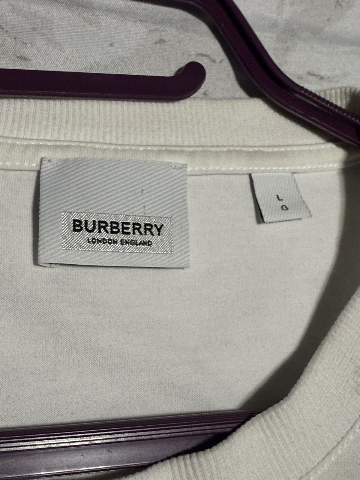 Burberry Burberry White Logo Tee Size L Size US L / EU 52-54 / 3 - 3 Thumbnail