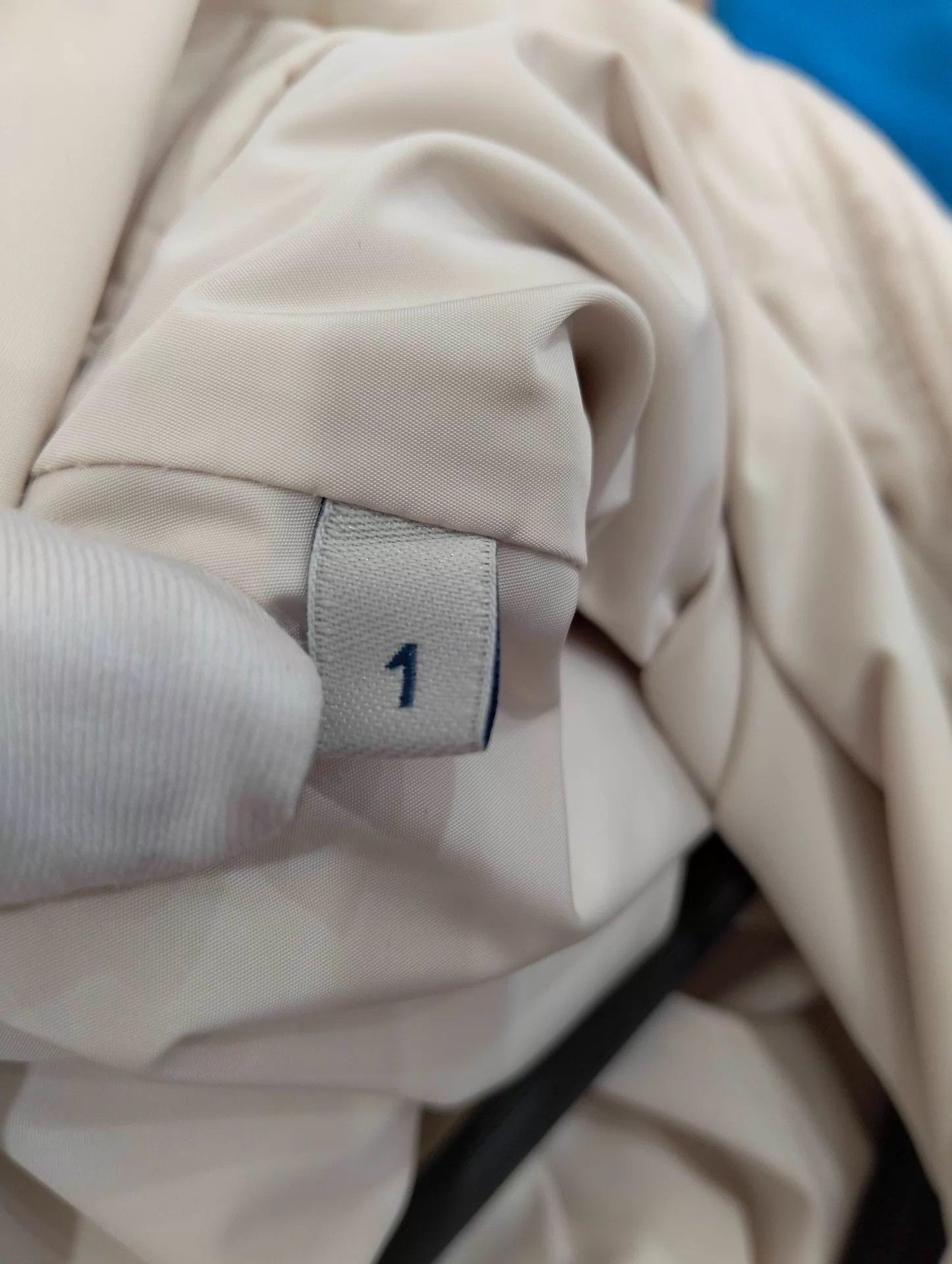 Moncler Moncler Womens Waist - Cinched Light Jacket Size 1 95New Size S / US 4 / IT 40 - 6 Thumbnail