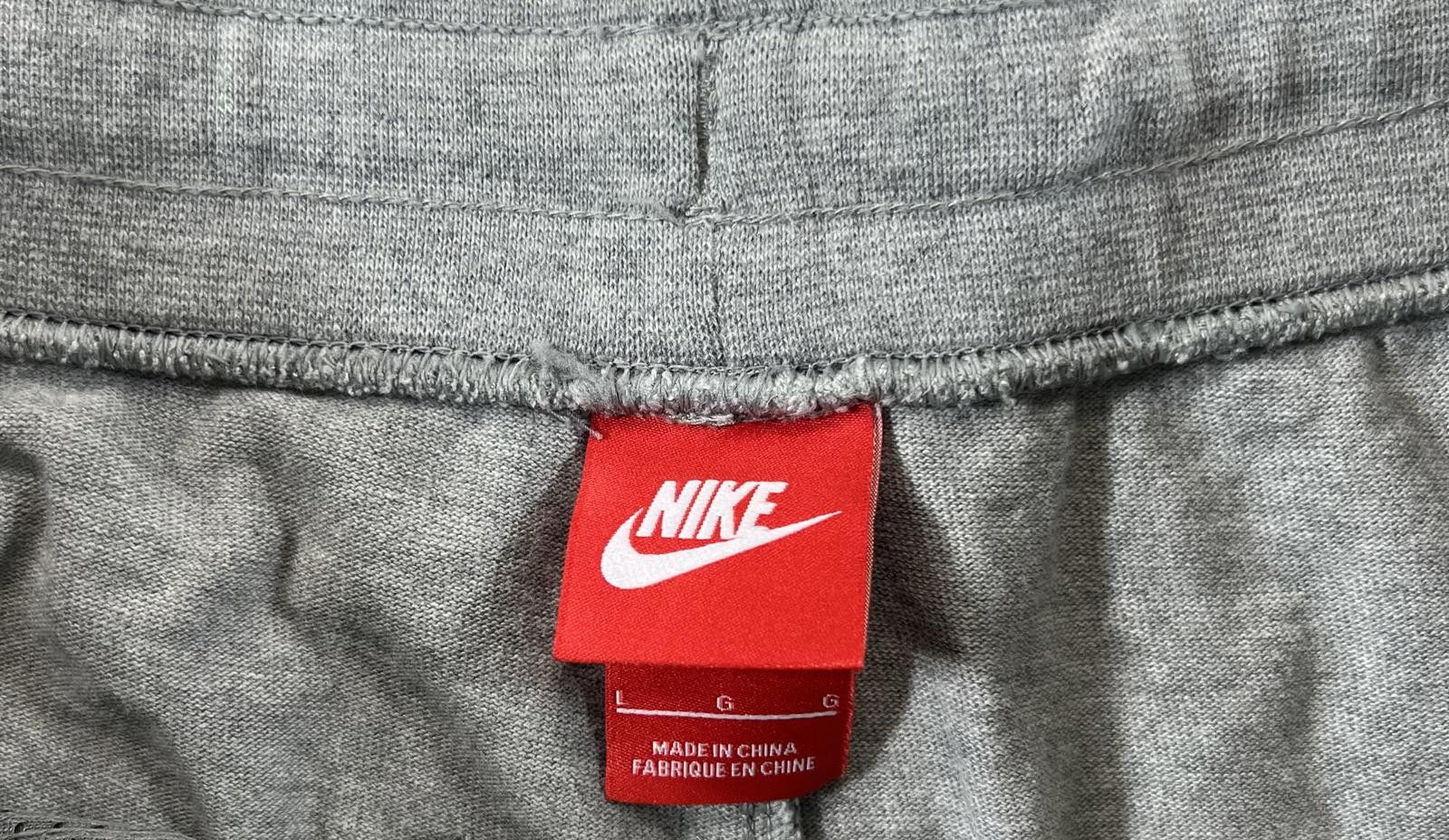 Unknown London Nike Grey Athletic Shorts and 'AIR' Print L Size US 34 / EU 50 - 4 Thumbnail