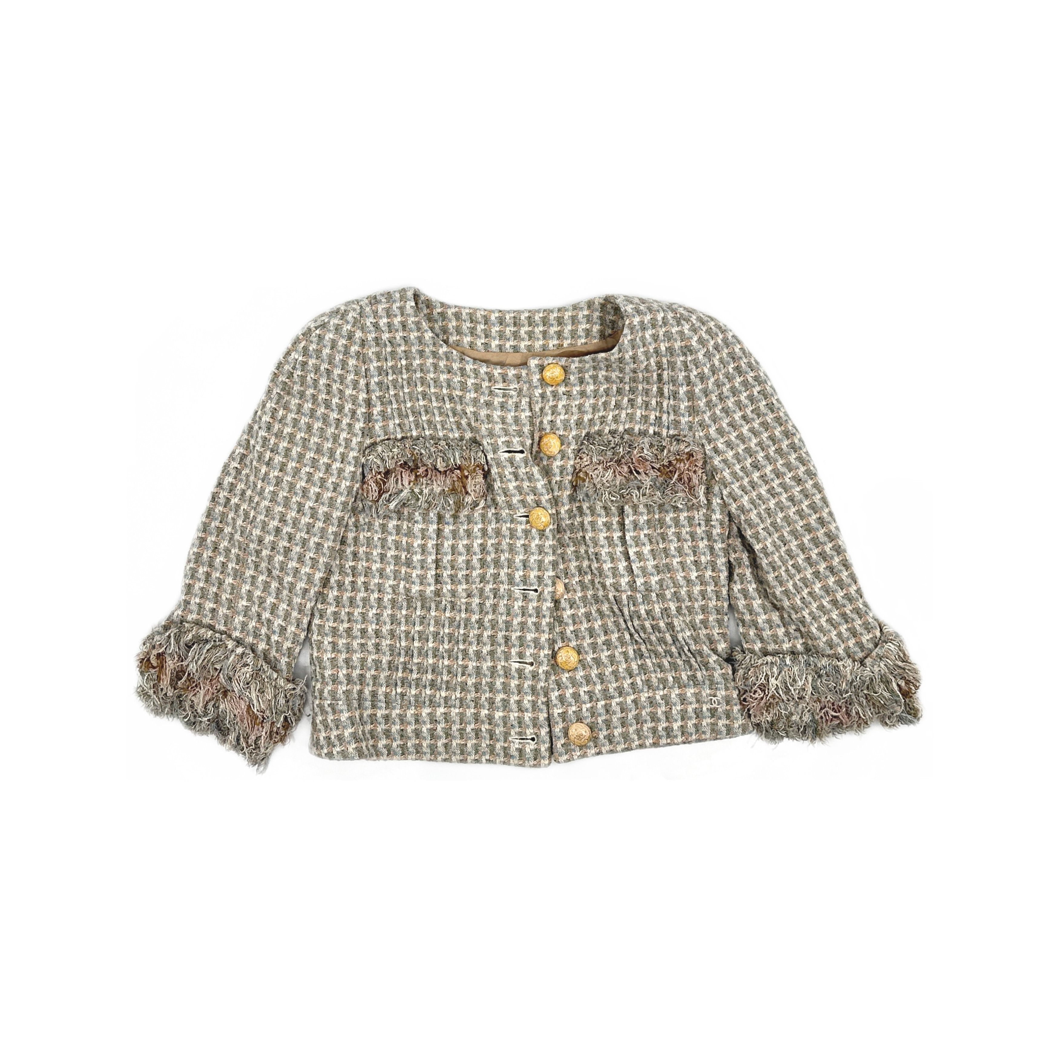 Chanel CHANEL Tweed Fringe Jacket FR 40 Size M / US 6-8 / IT 42-44 - 1 Thumbnail