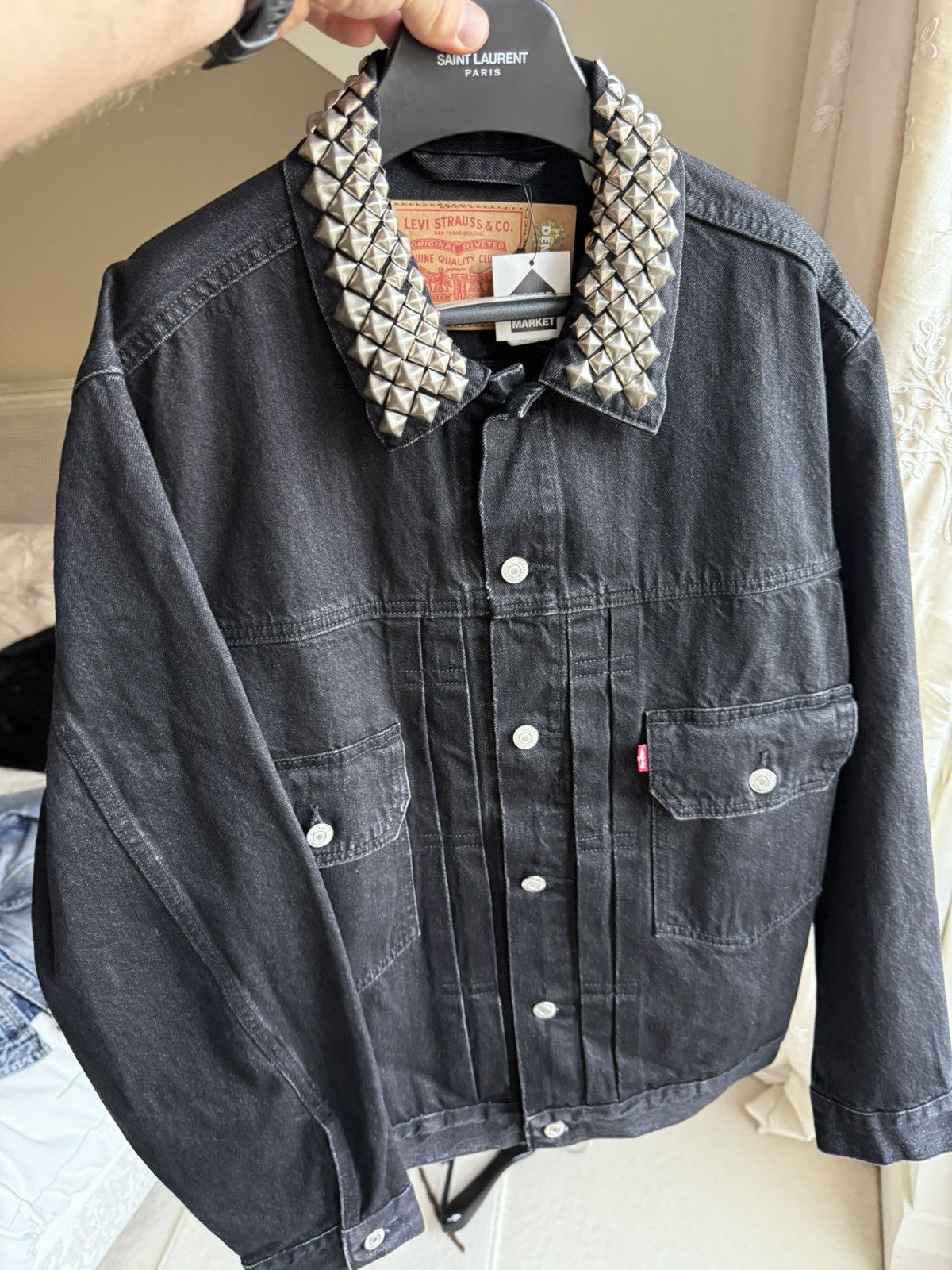 DENIM TEARS × Levi's Denim tears Levi’s black studded trucker jacket BNWT Size US L / EU 52-54 / 3 - 18 Thumbnail