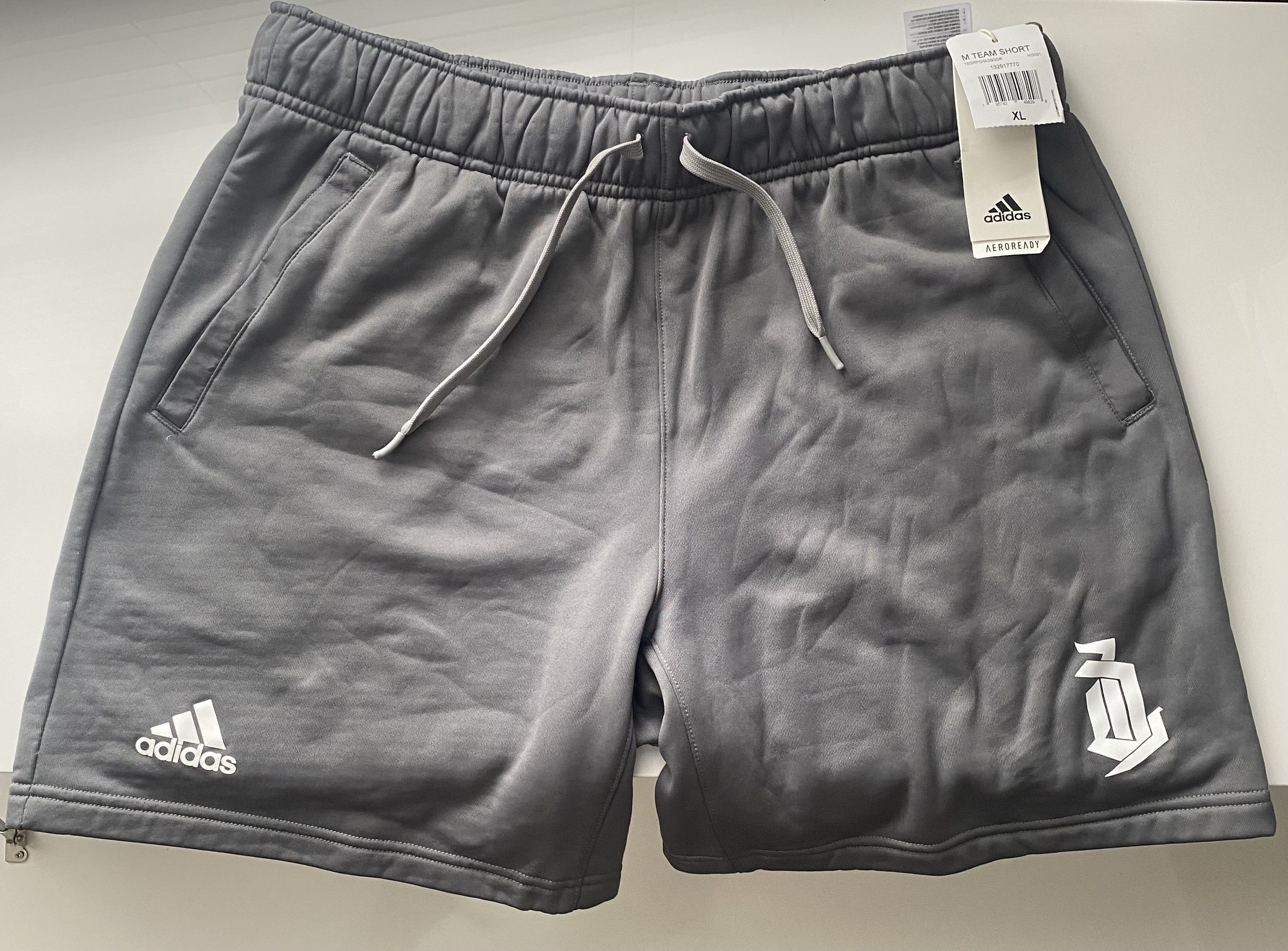 Adidas Adidas Luguentz Lou Dort Team Shorts OKC Aeroready - Size XL Size US 38 / EU 54 - 1 Thumbnail