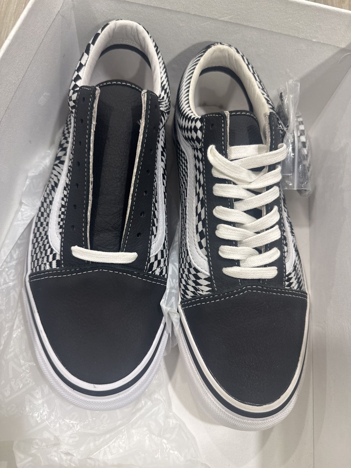 END. × Vans end vans Size US 10.5 / EU 43-44 - 6 Thumbnail