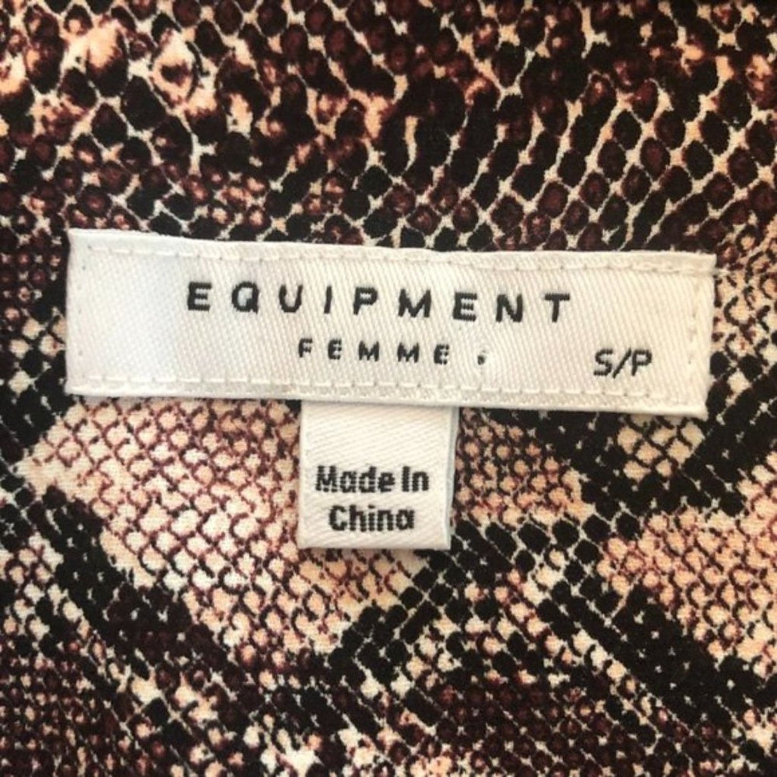 Equipment Equipment Huntley Snake-Print Button-Front Shirt Size S / US 4 / IT 40 - 2 Thumbnail