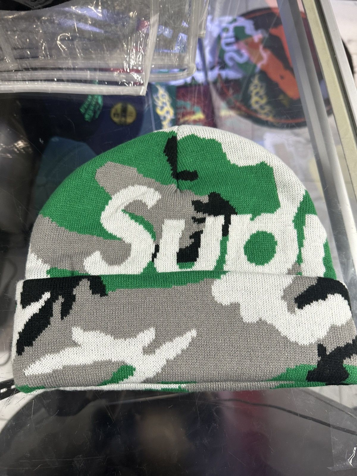 Supreme Bug Logo Camo Beanie (Green/Grey)