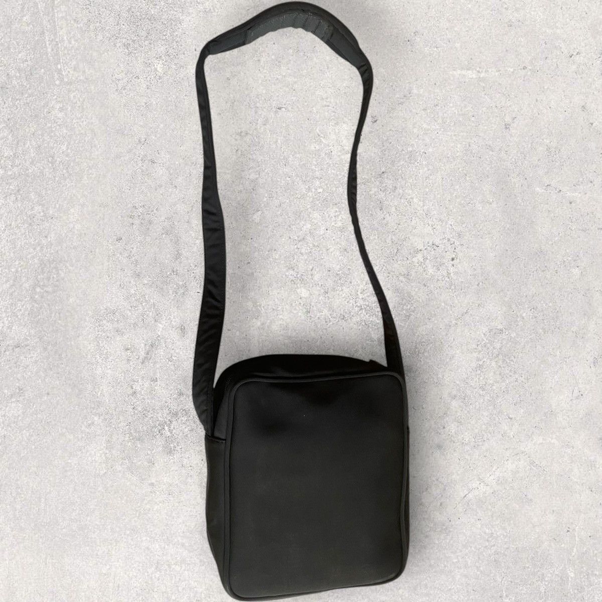 Miu Miu Miu Miu Logo Emboss Logo Bag Size ONE SIZE - 4 Thumbnail